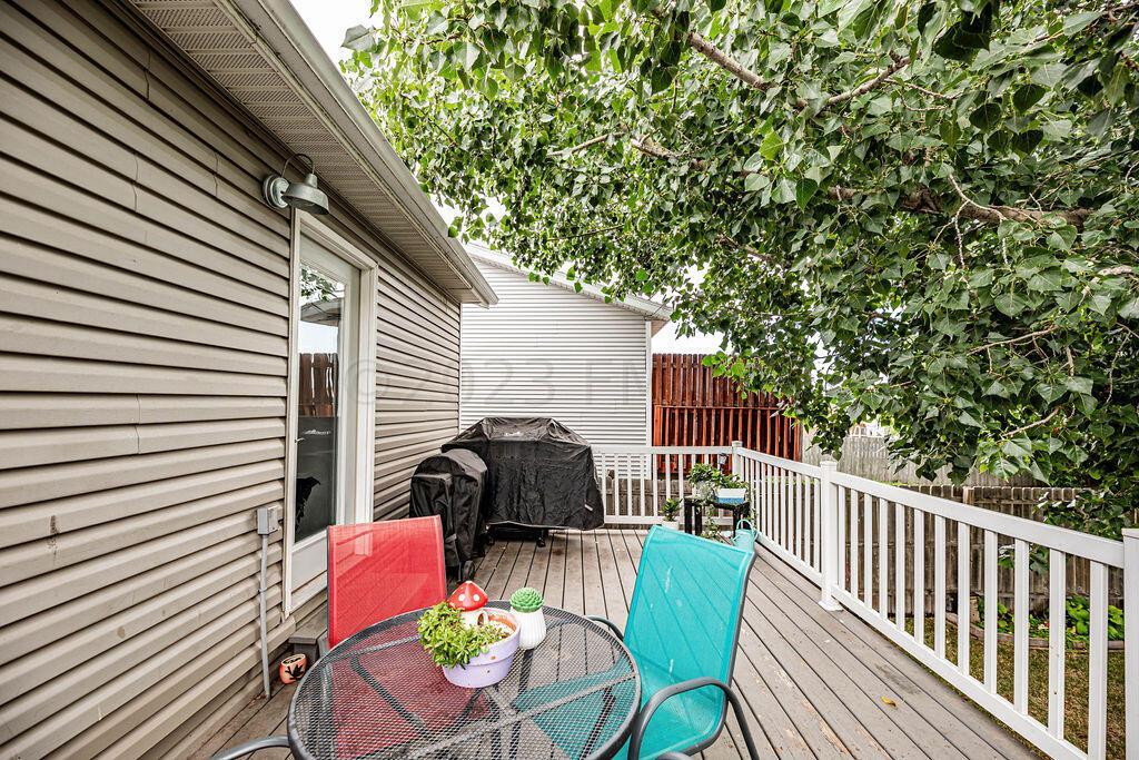 Spacious Deck