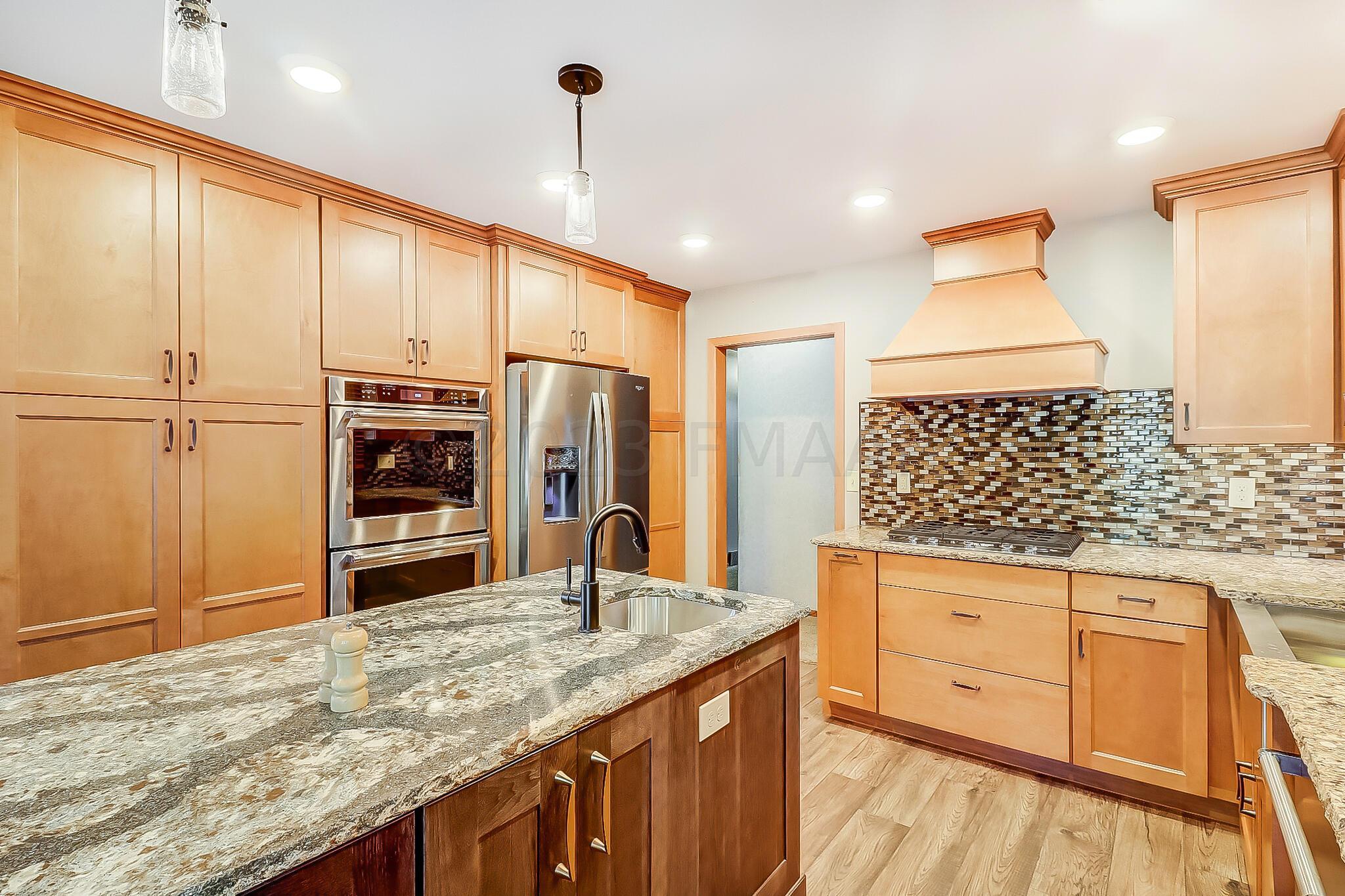 Kitchen 1_2