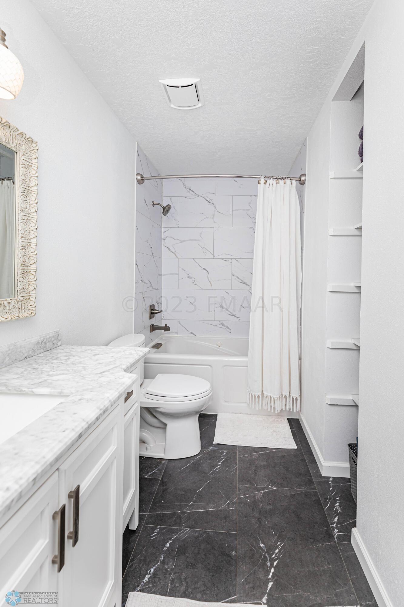 Updated Full Bath