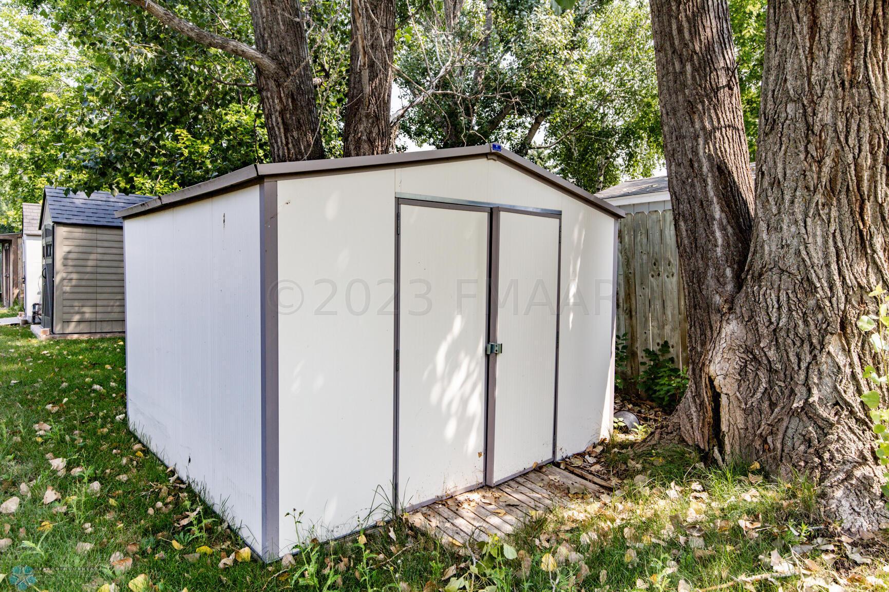 Shed