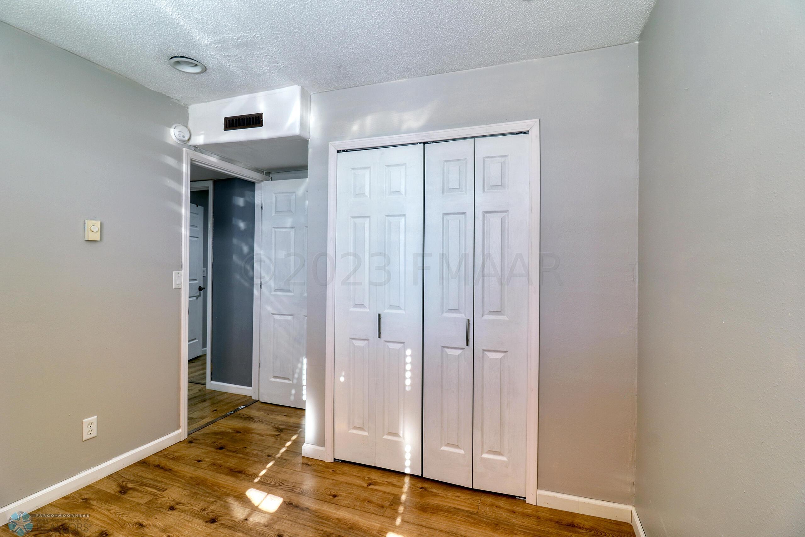 Basement Bedroom1_2