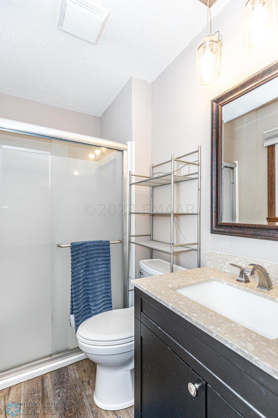 2nd Primary Bathroom