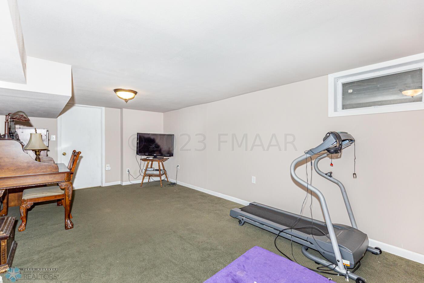 Flex Room