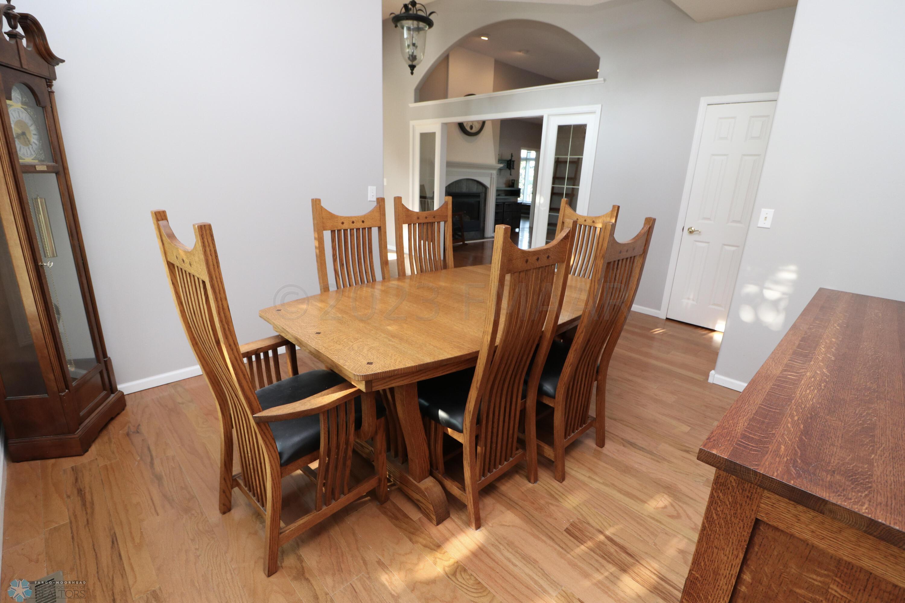 Formal Dining