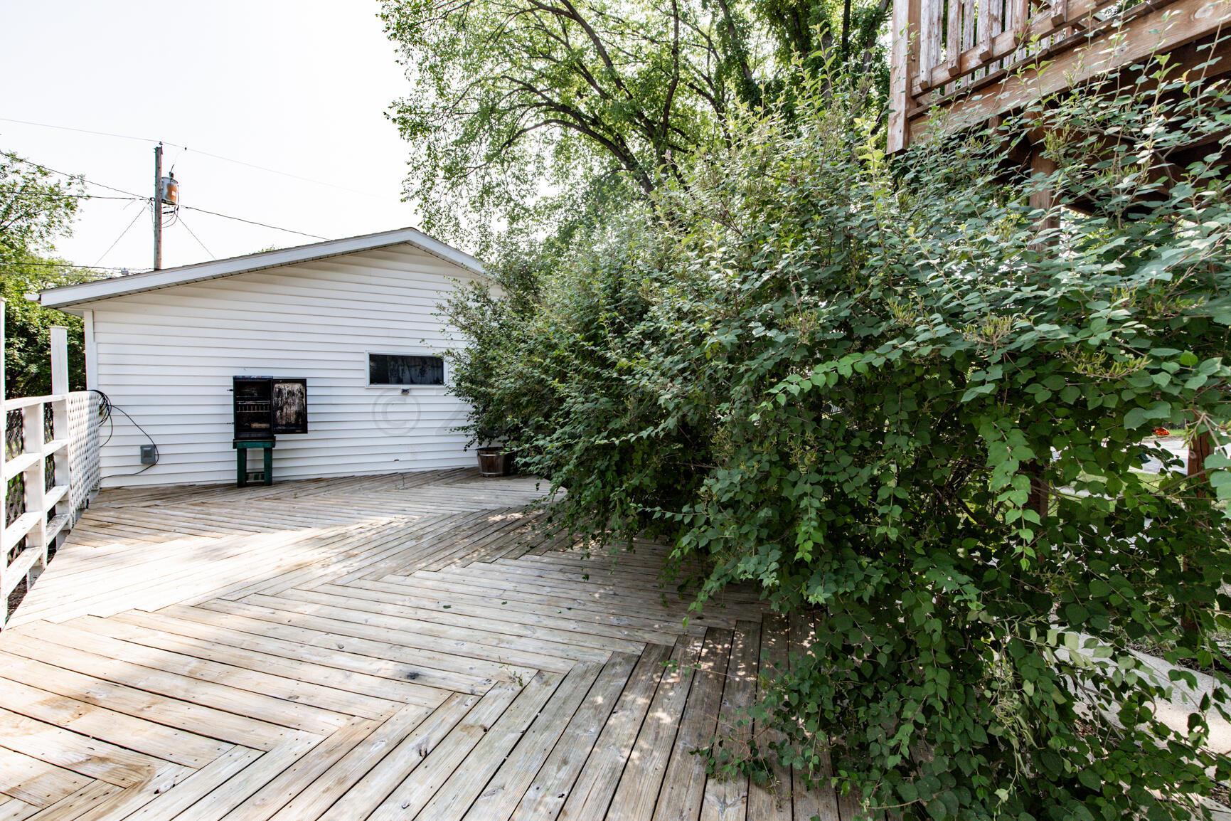 Deck