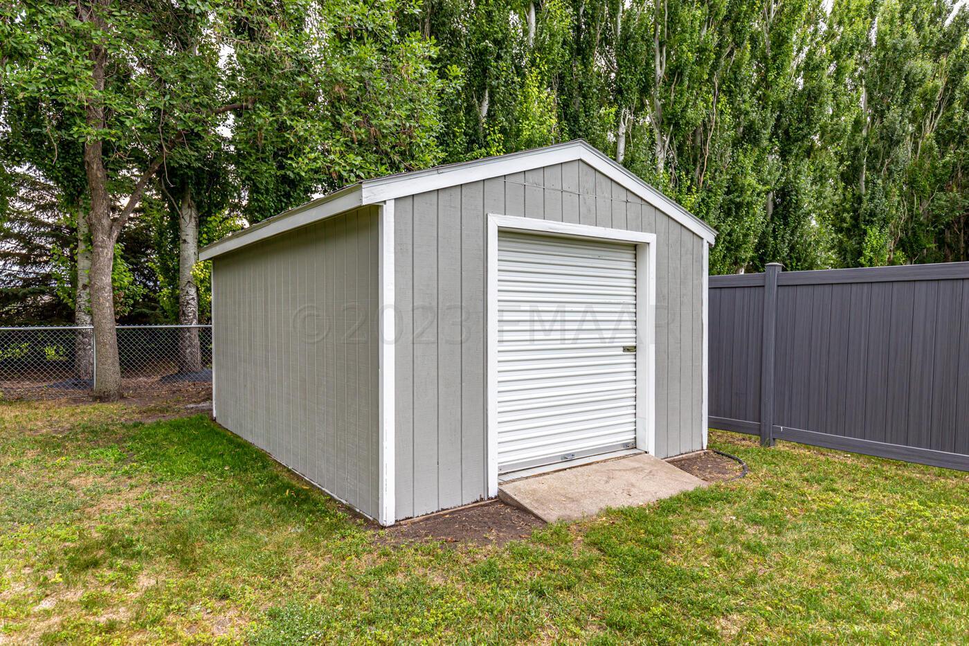 Shed