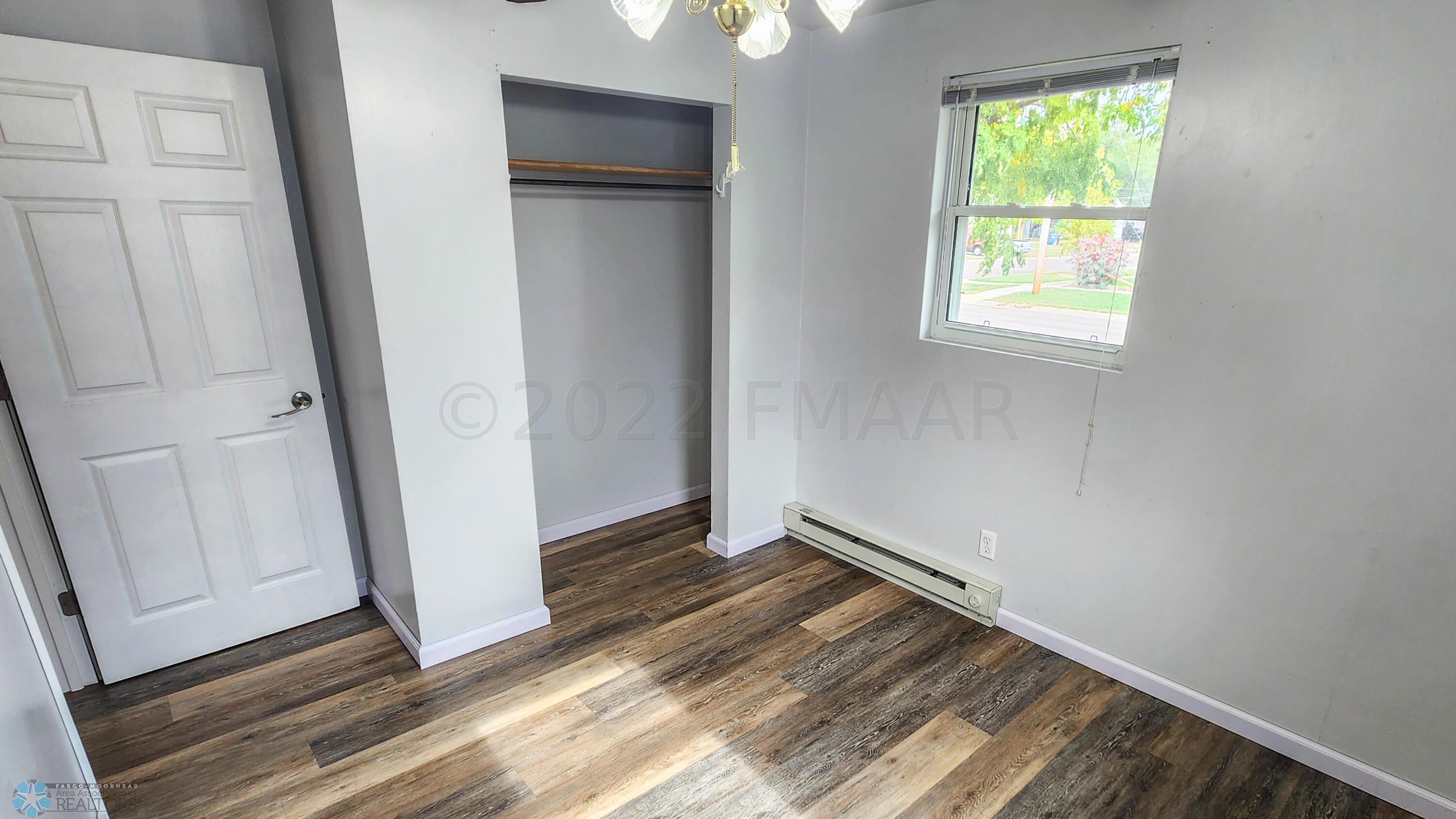 301 22nd St S Fargo-09