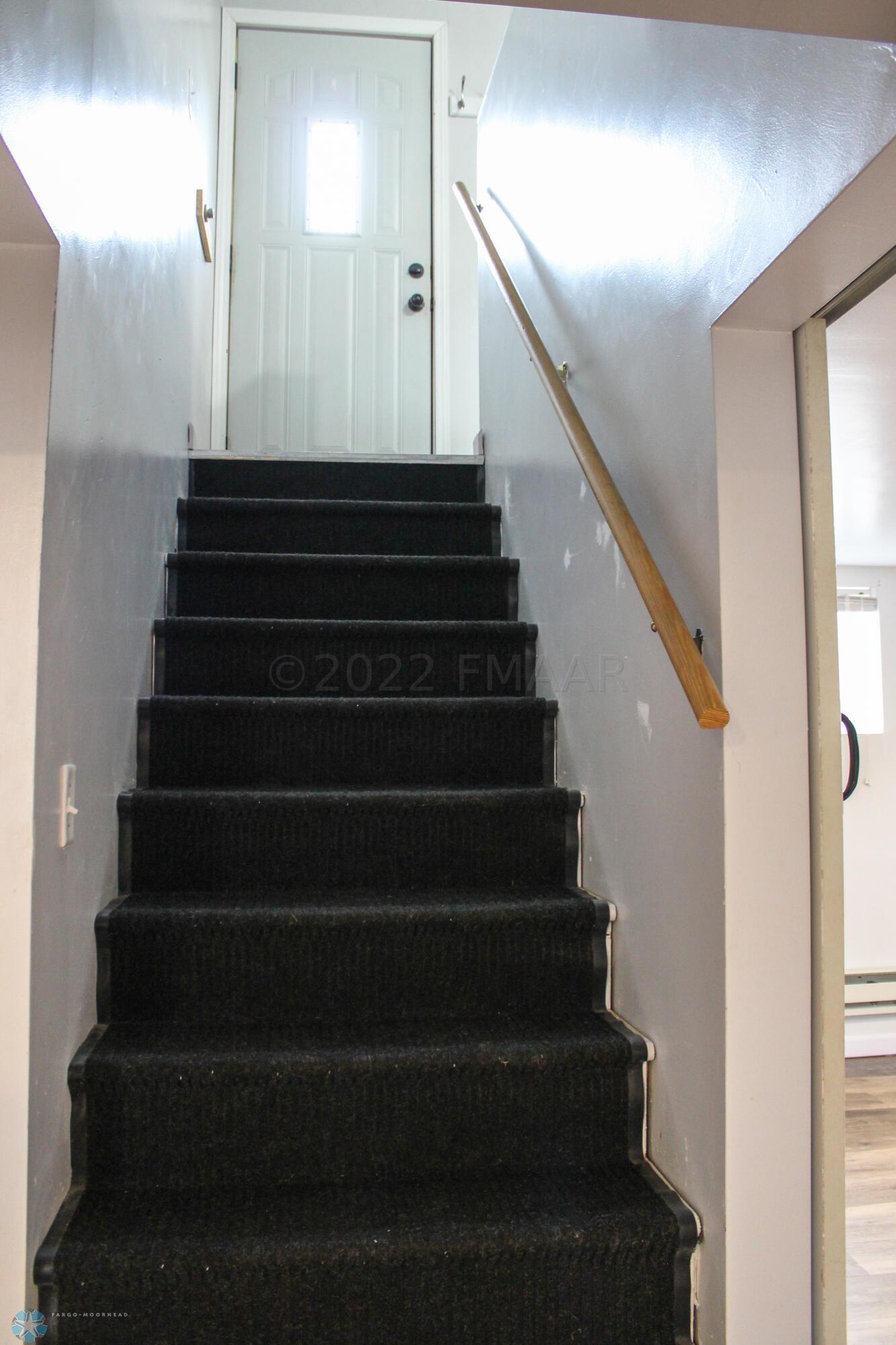 301 22nd St S Fargo-17
