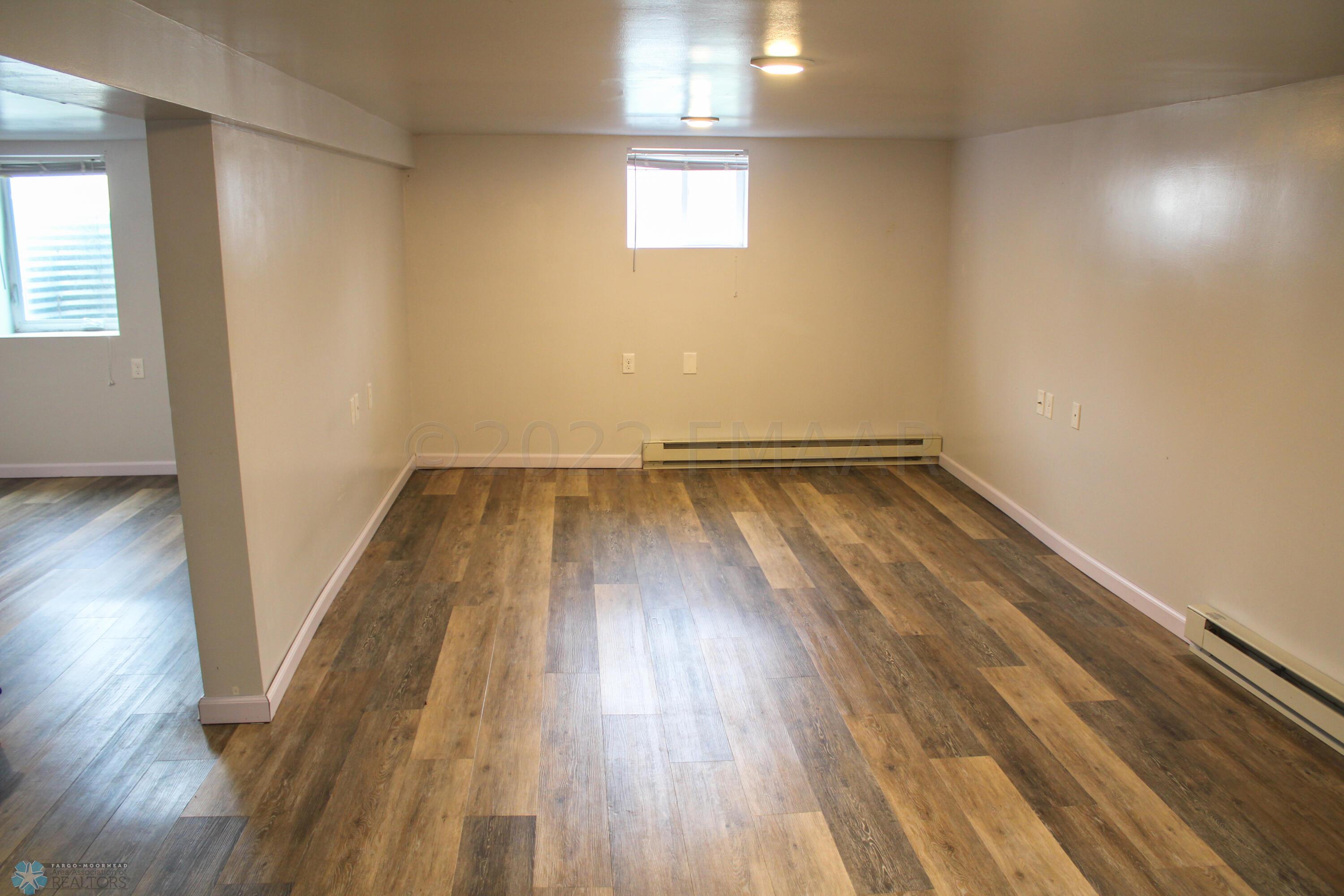 301 22nd St S Fargo-27
