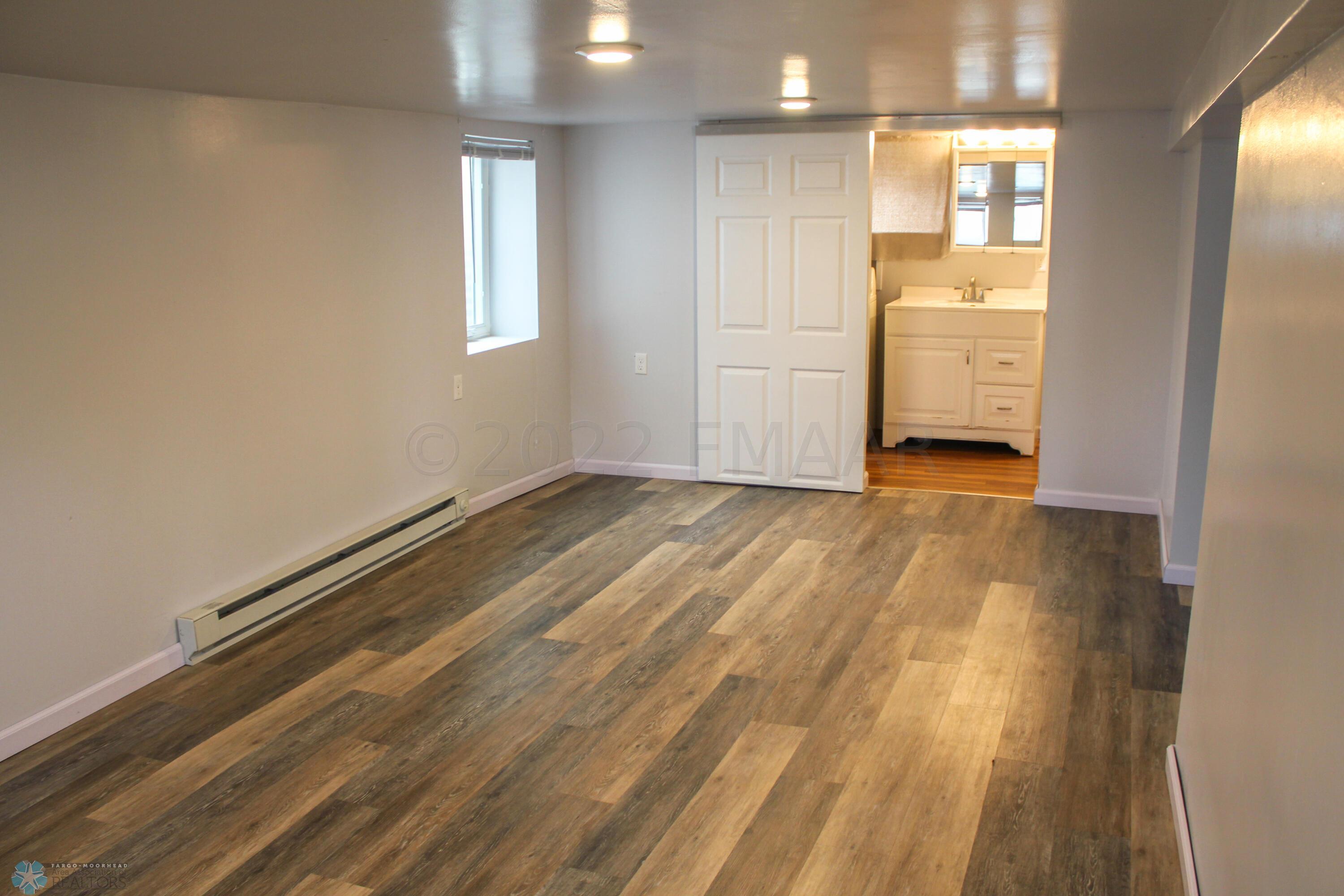 301 22nd St S Fargo-26