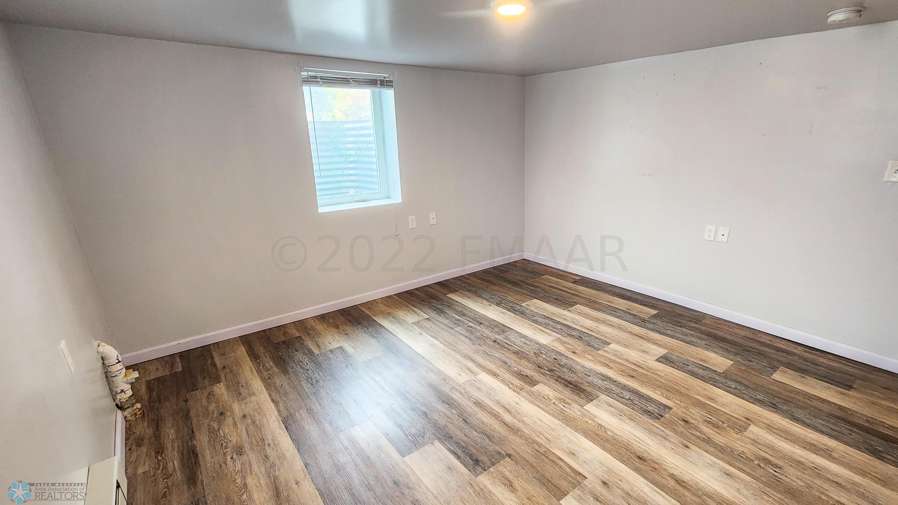301 22nd St S Fargo-03
