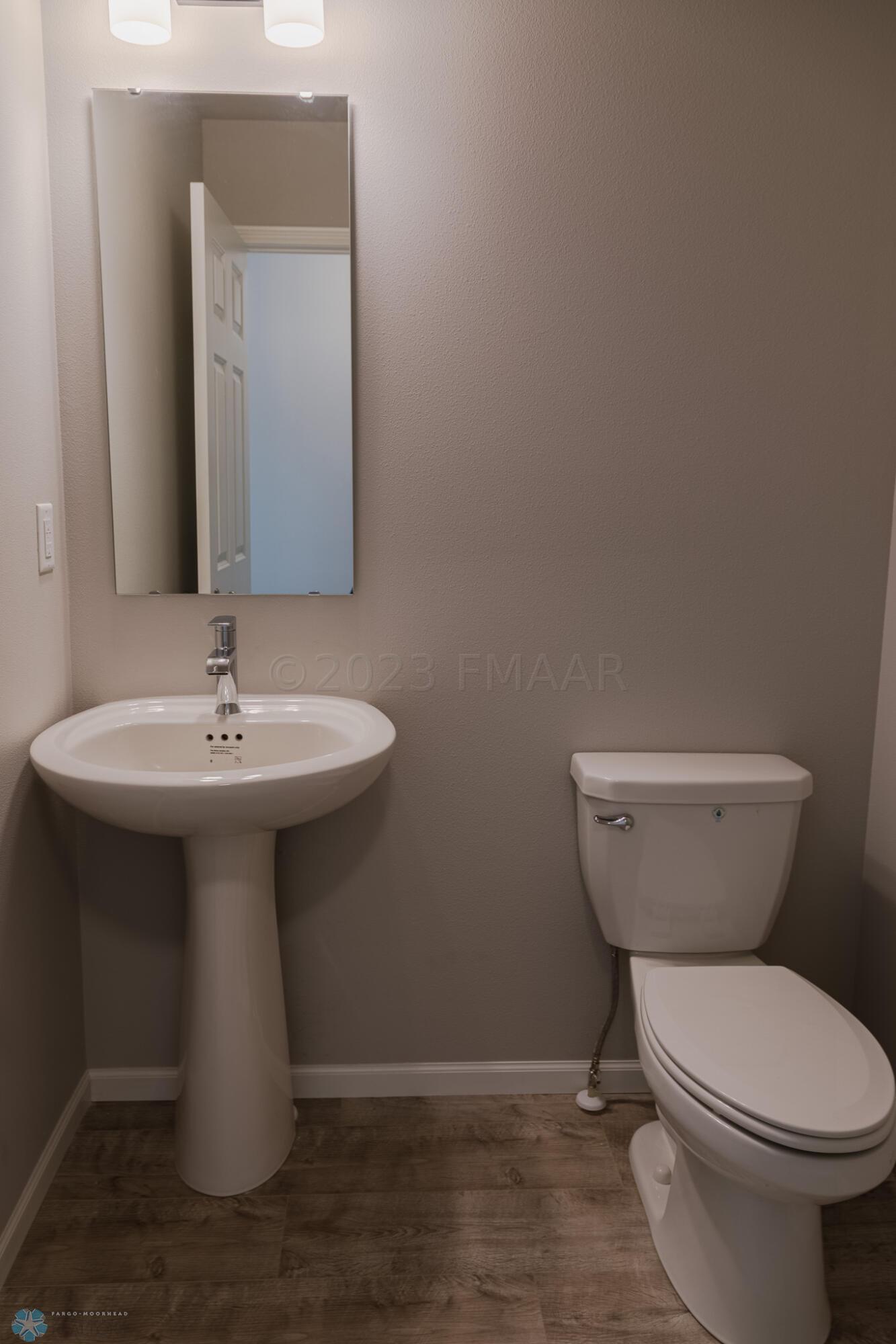 1A0A8520-HDR