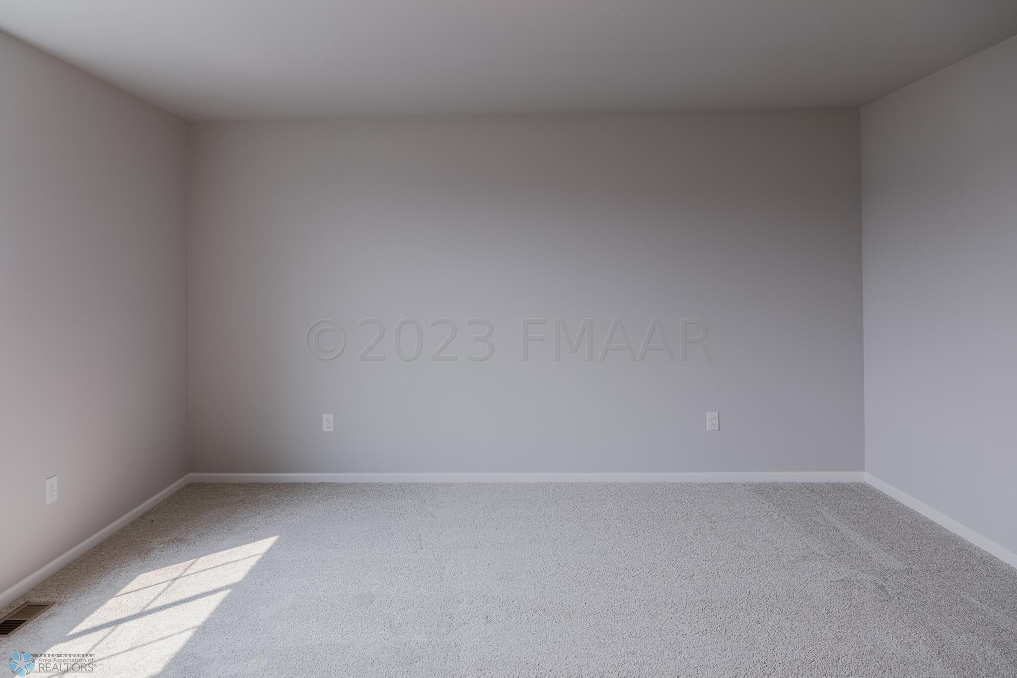 1A0A8639-HDR