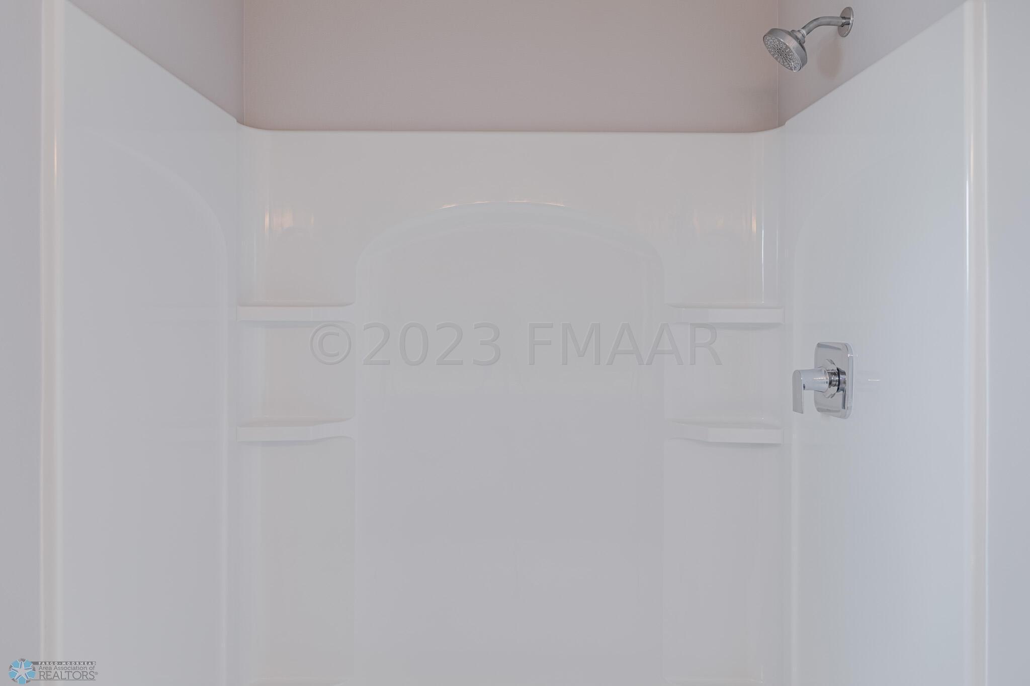 1A0A8702-HDR