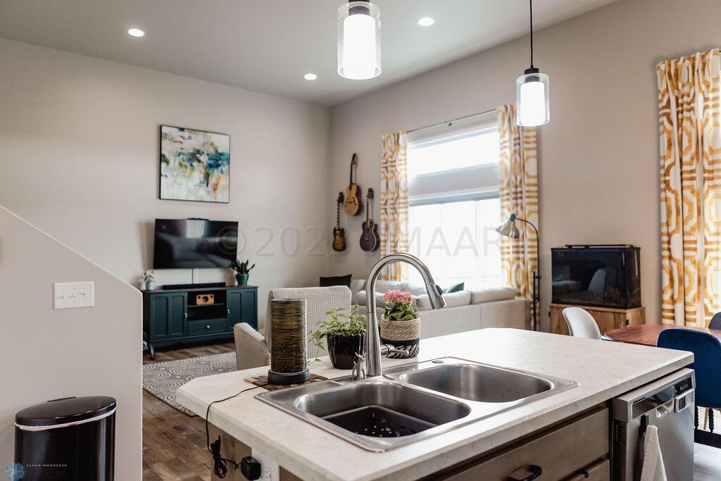 Kitchen island