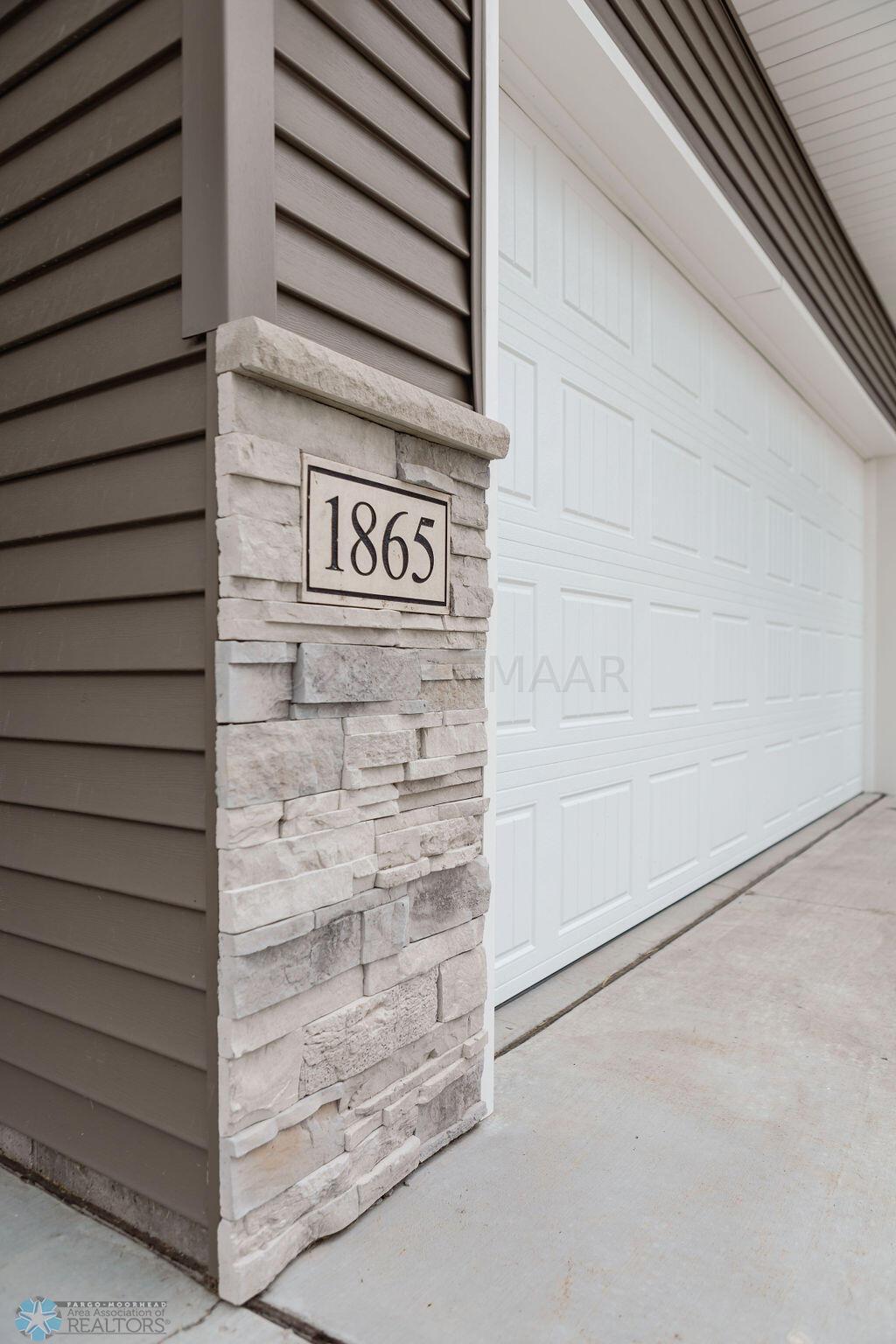 Stone detail