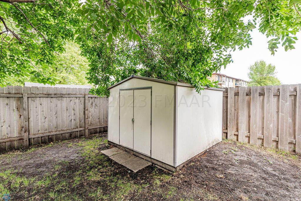 Shed