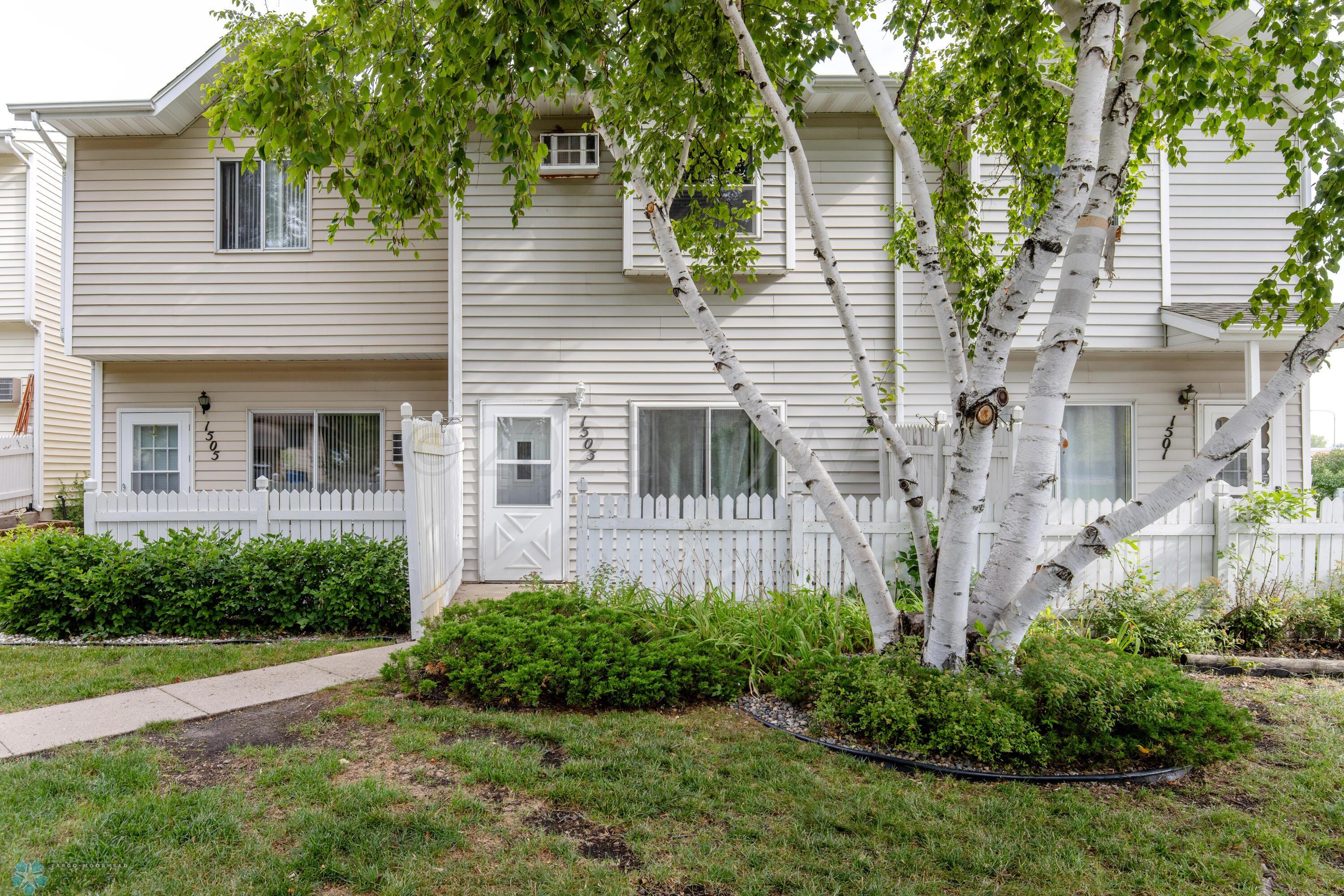1503 34 1/2 Ave S