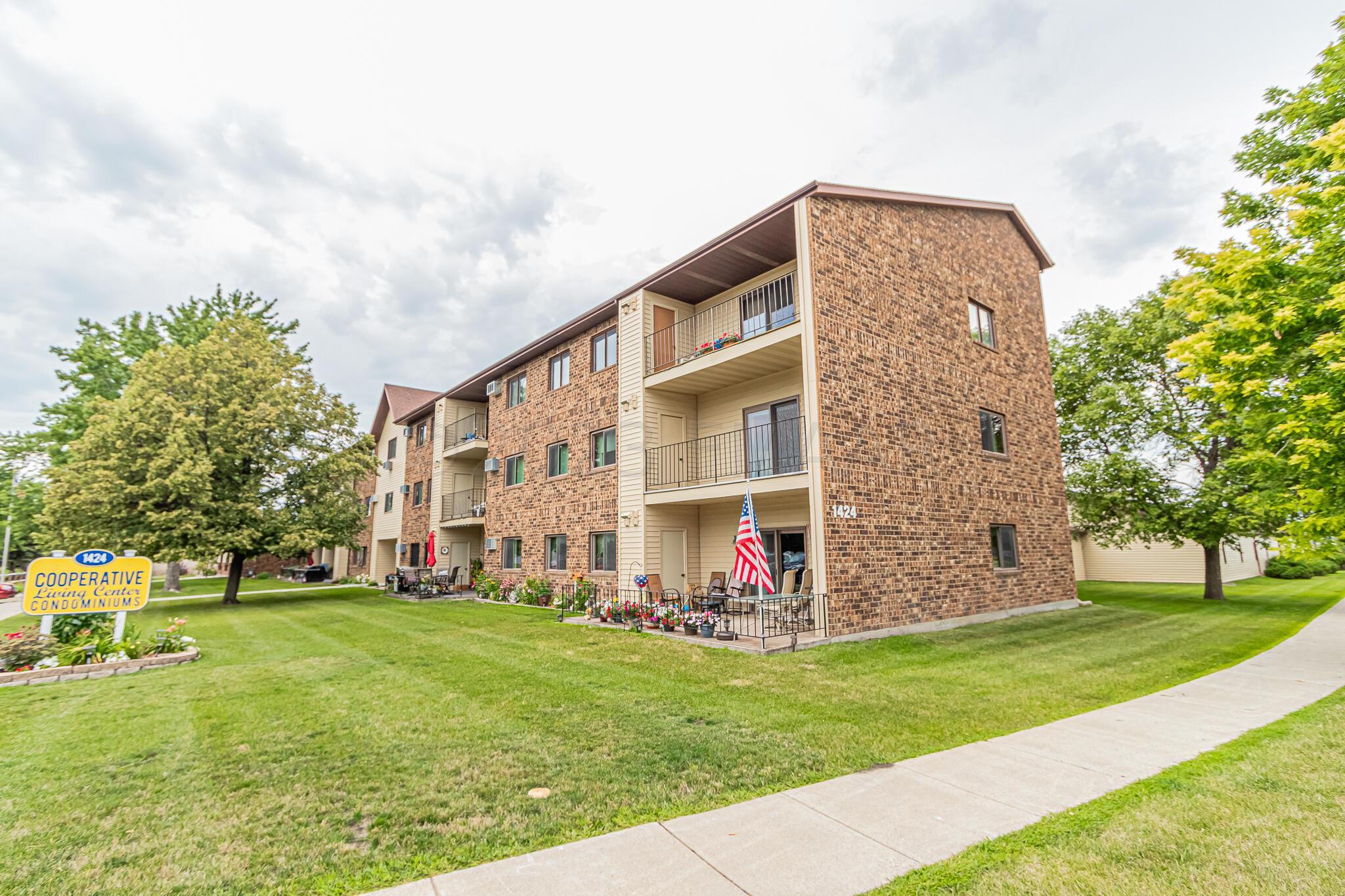 1424 14th Street East, #28, West Fargo,