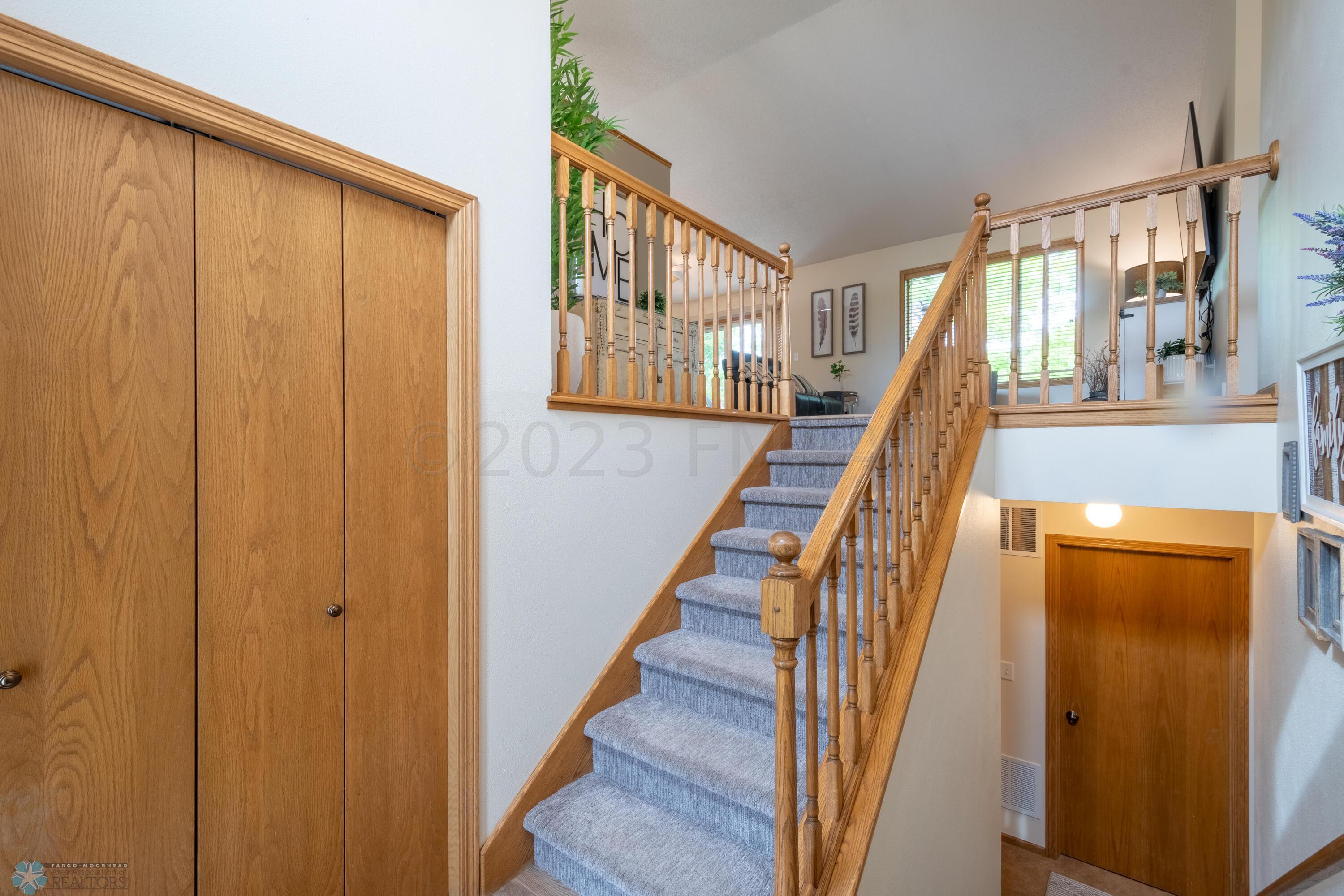 Foyer Up