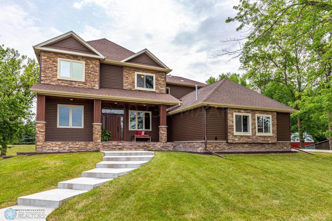 Home-103
