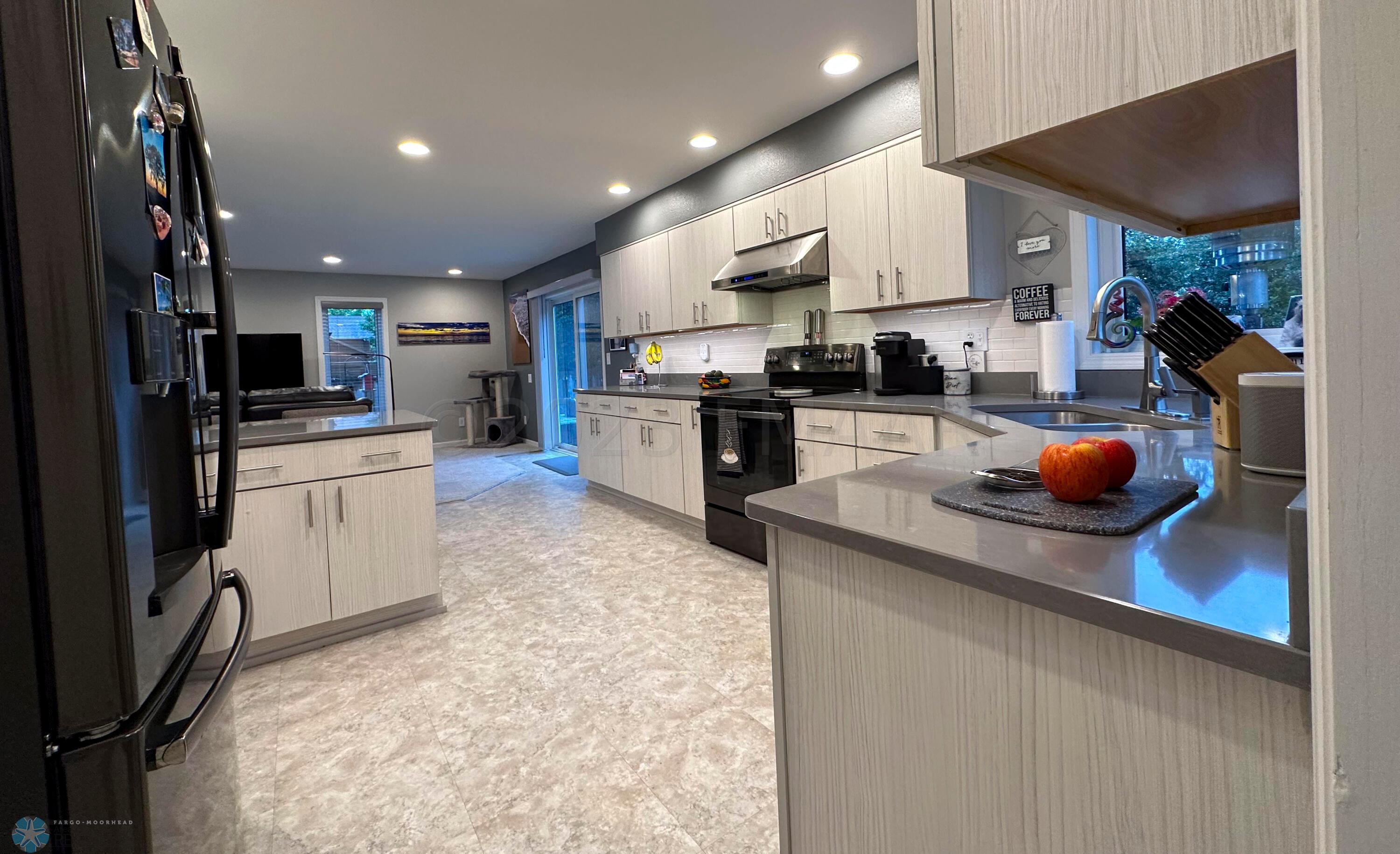 Kitchen 4