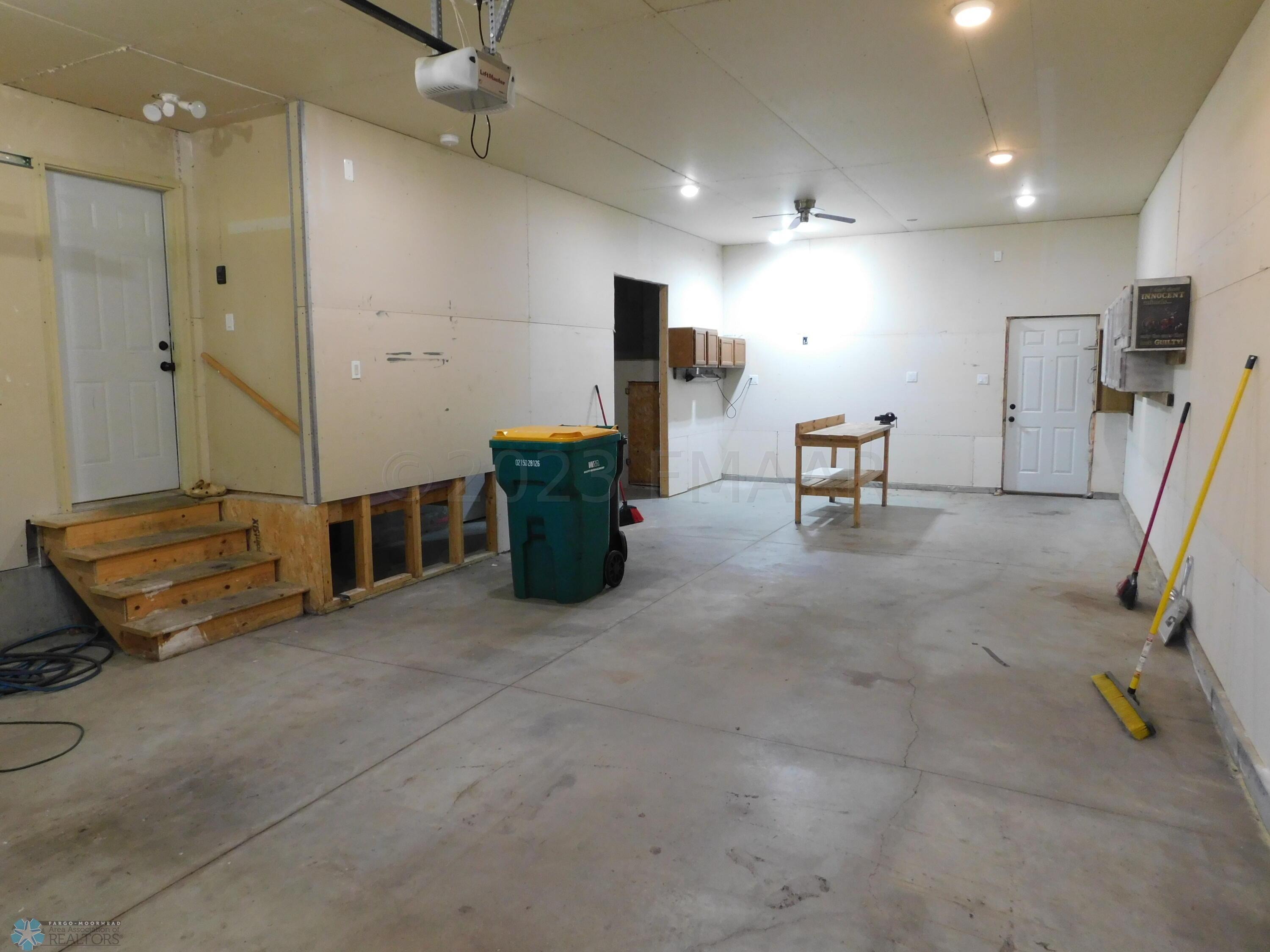 garage