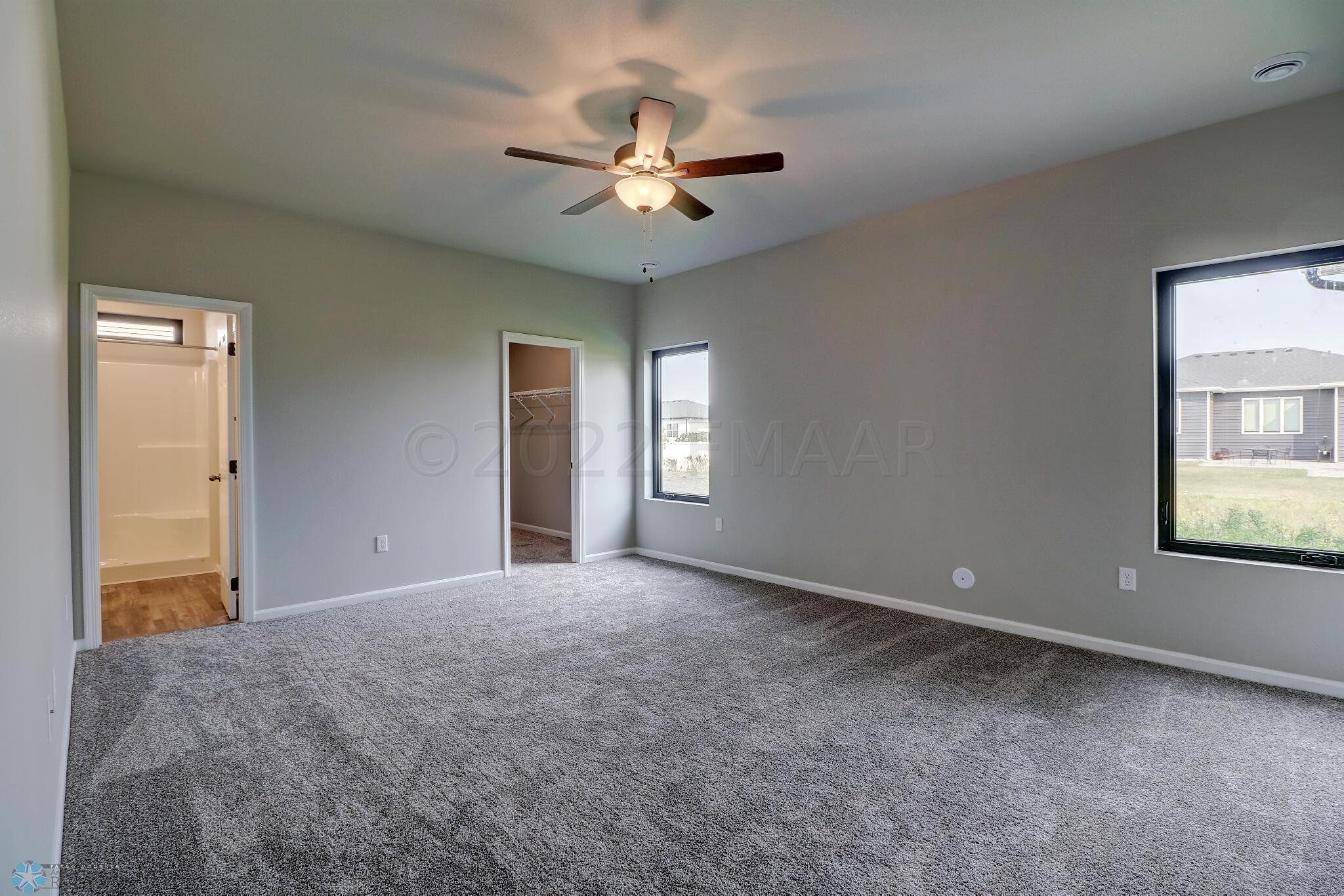 Master Bedroom1_0