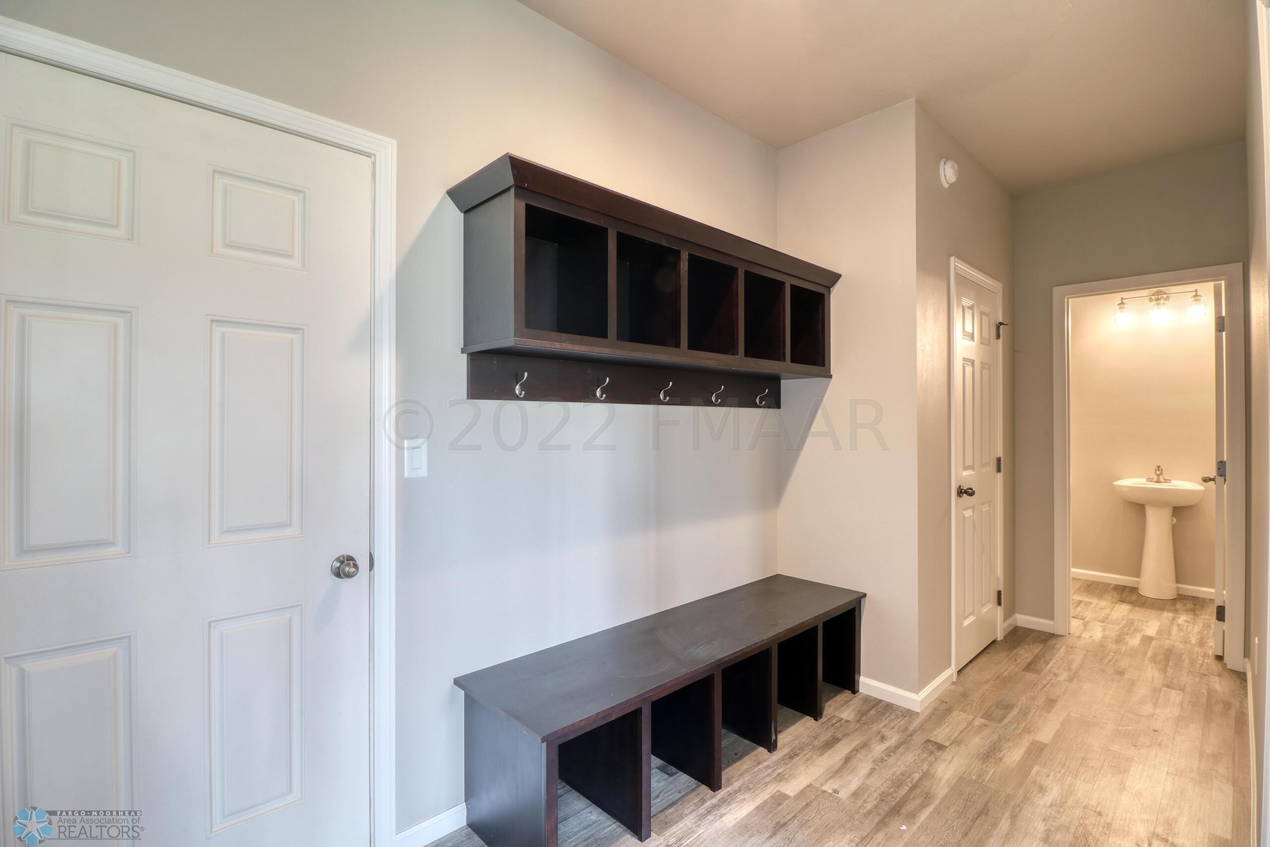 Mudroom1_2