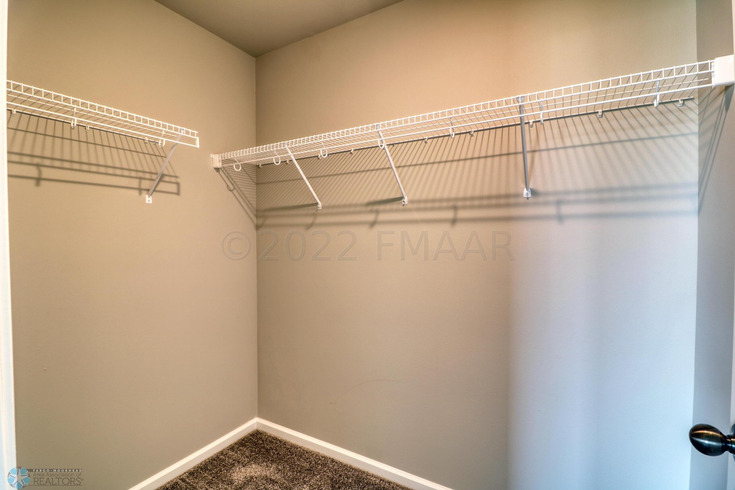 Upstairs Bedroom1_closet