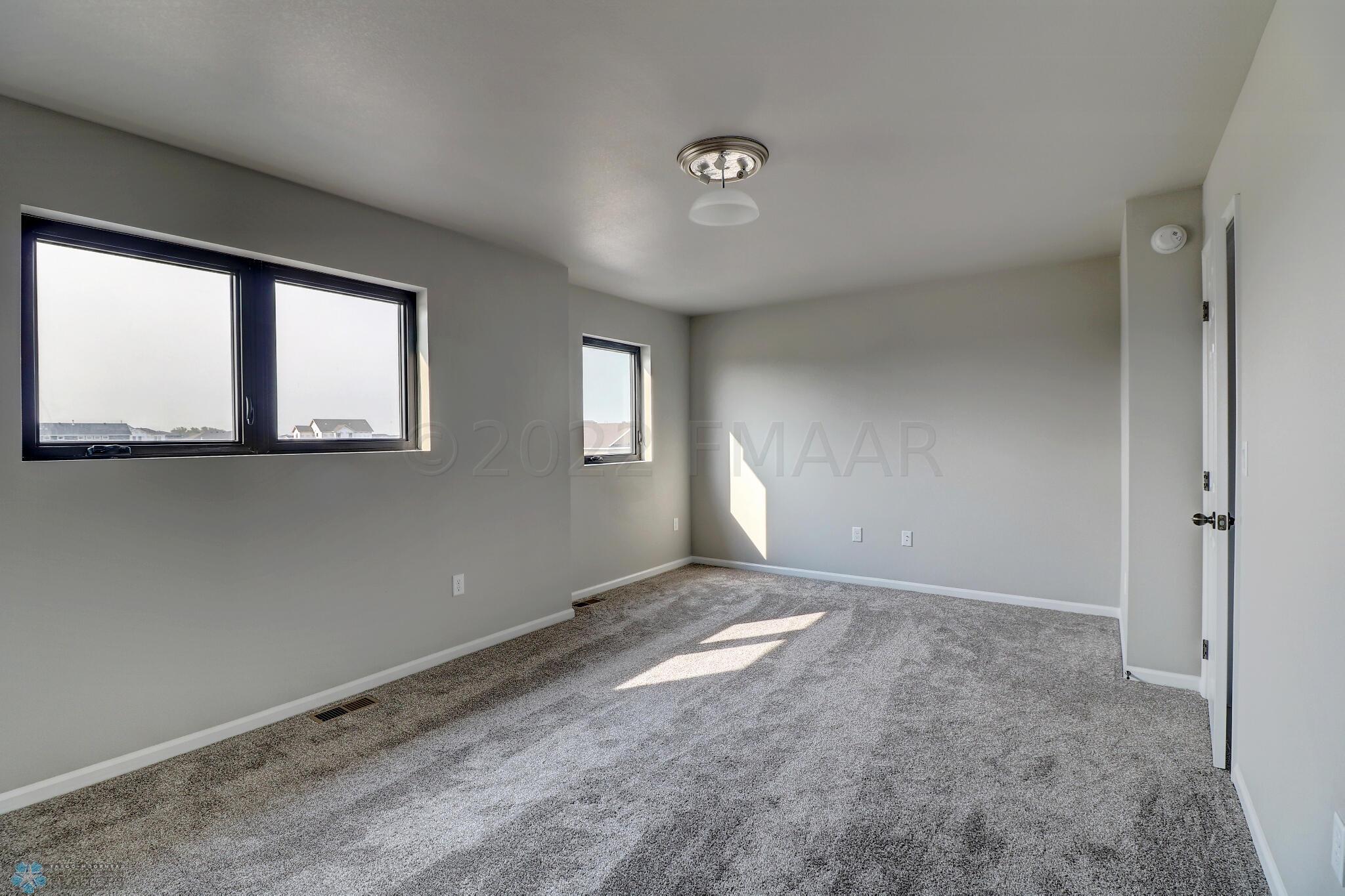 Upstairs Bedroom2_1
