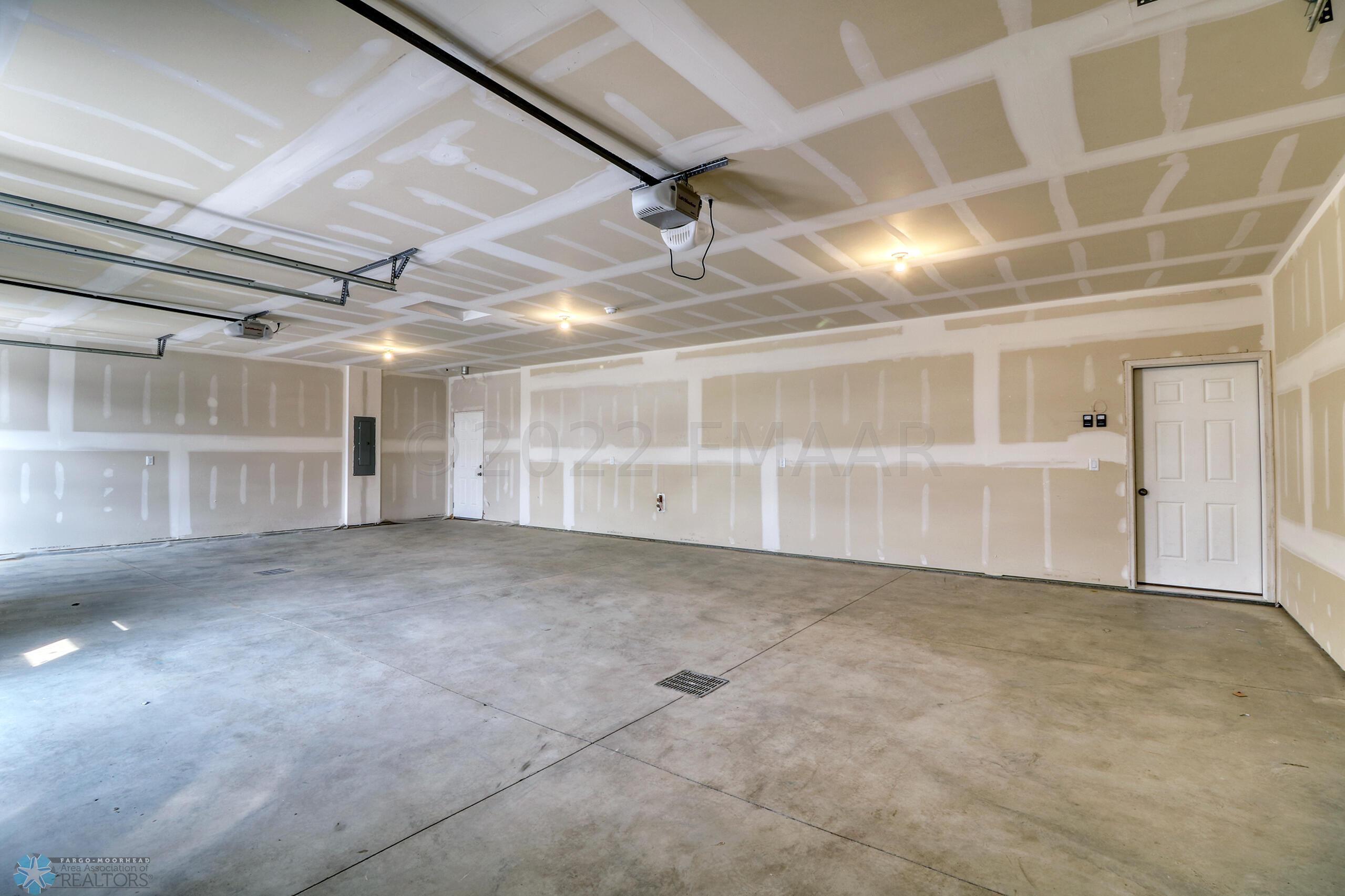 Garage1_0