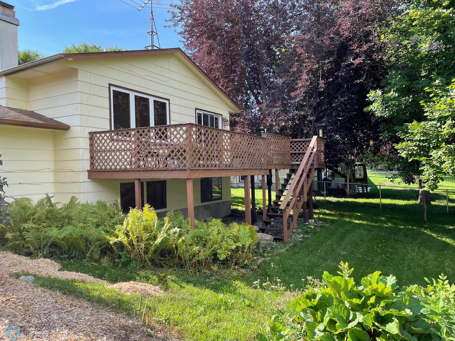 Deck-2