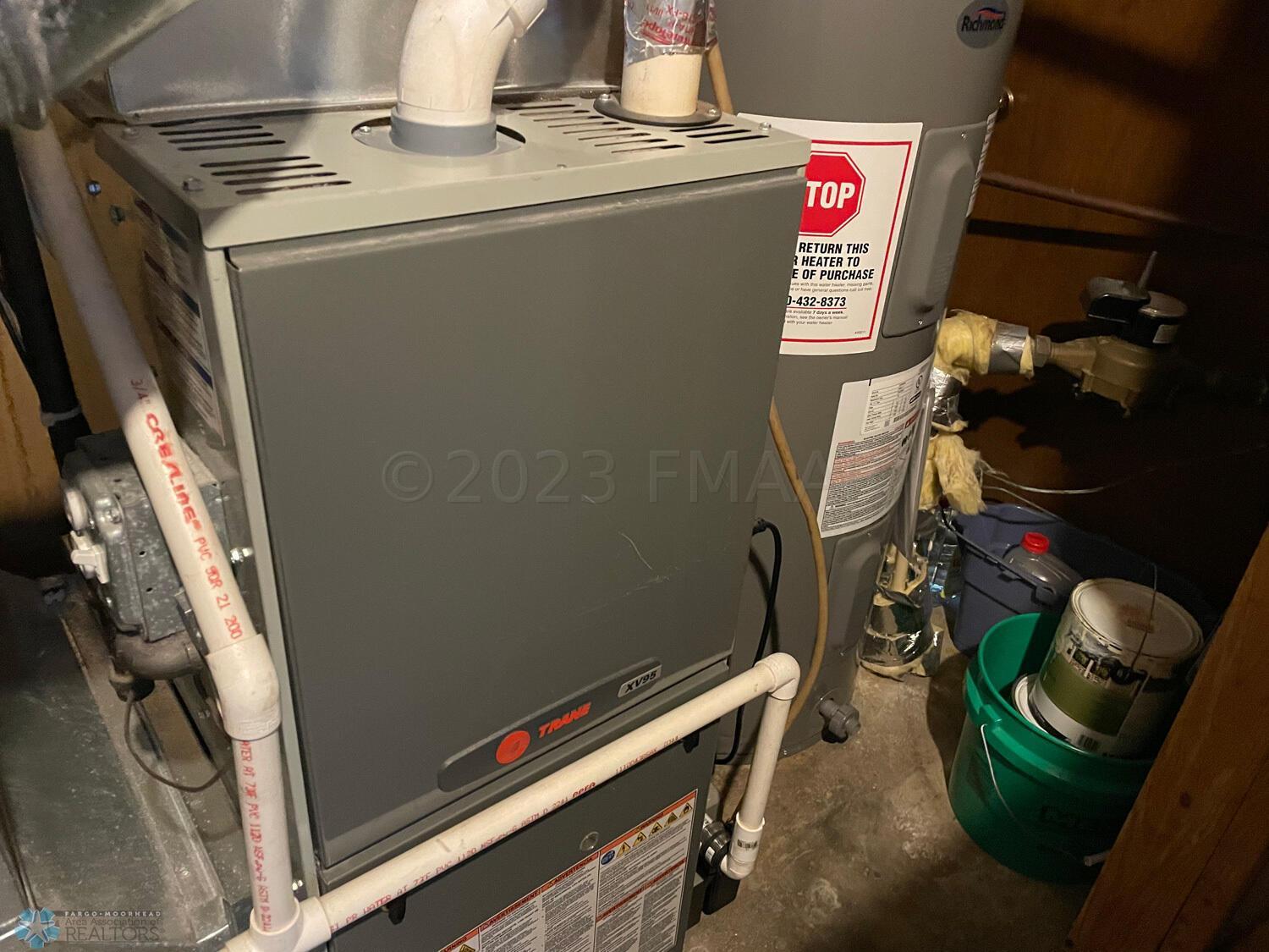 High-efficiency-Trane-natural-gas-furnac