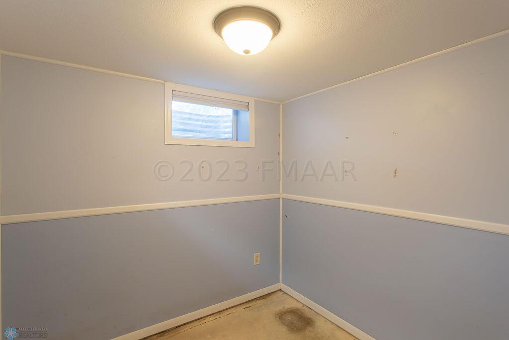 3X8A0032-HDR
