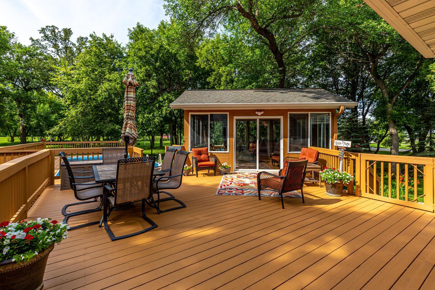 Deck