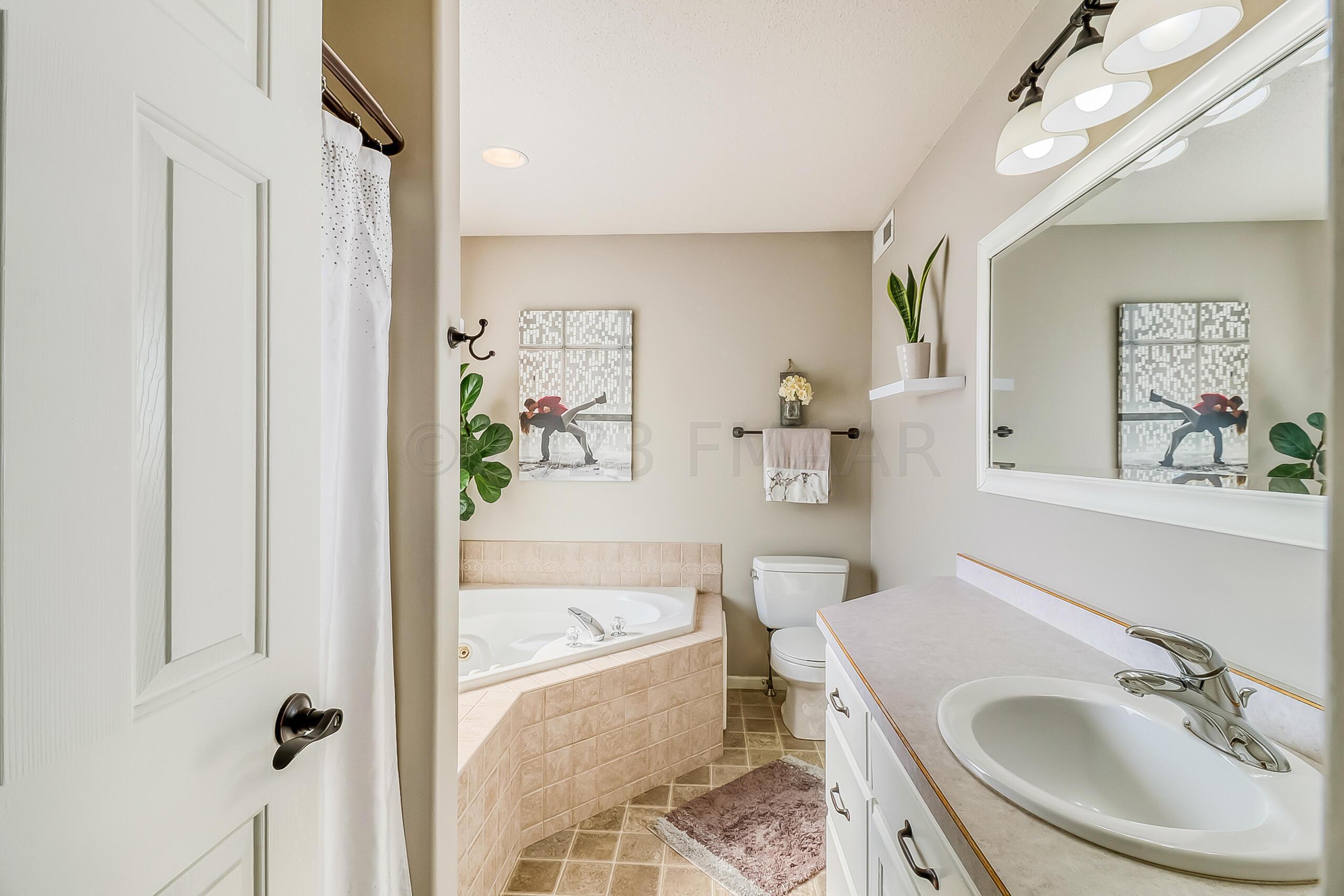Primary Bathroom1_1