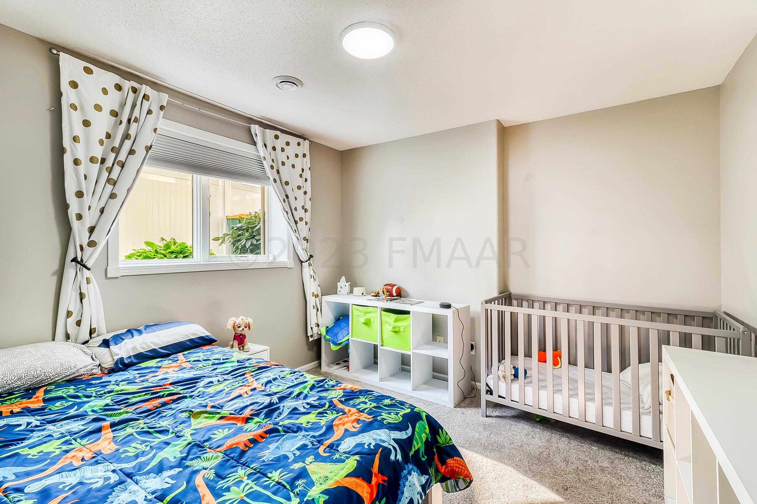 Basement Bedroom3_1
