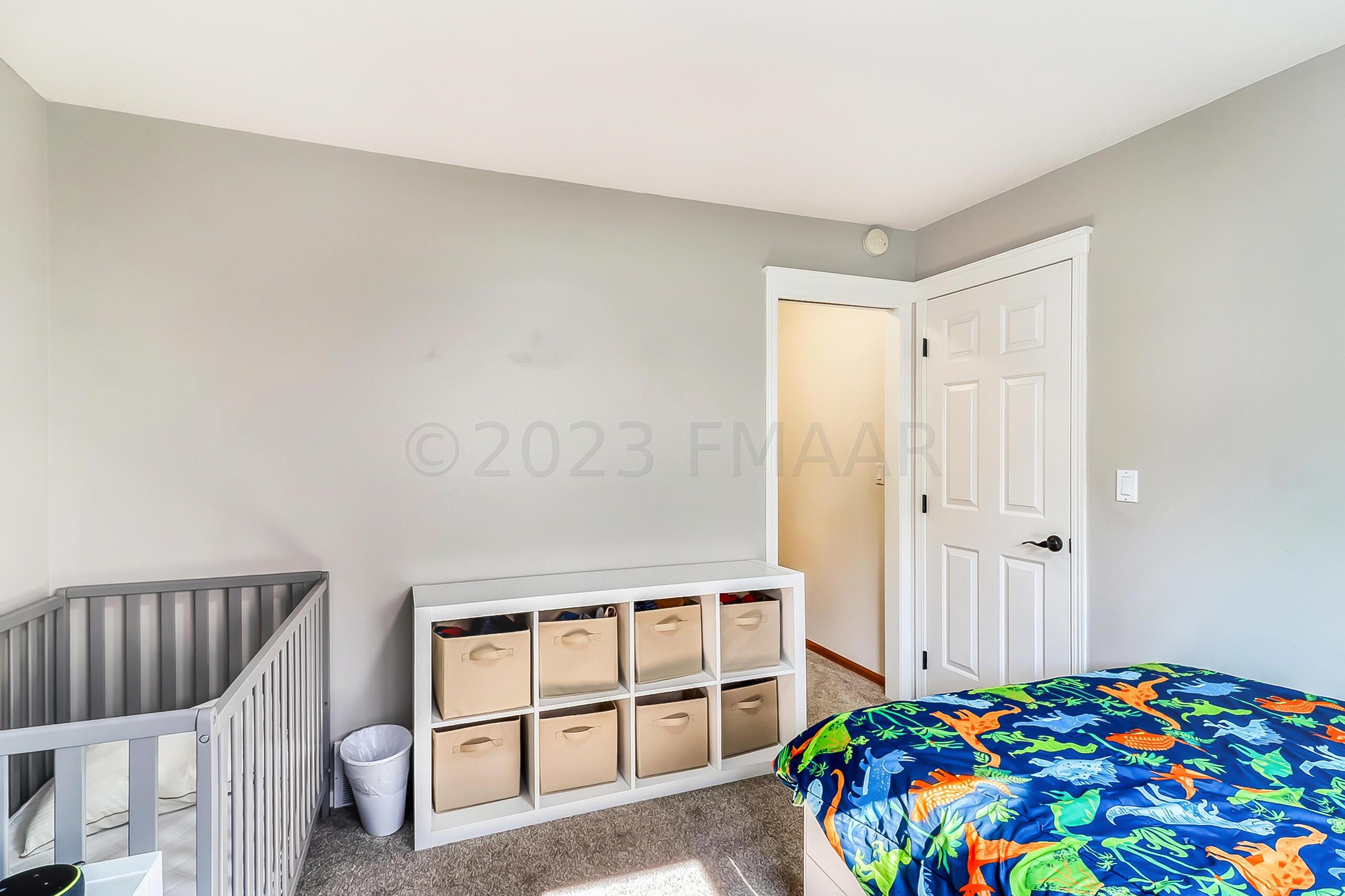 Basement Bedroom3_2
