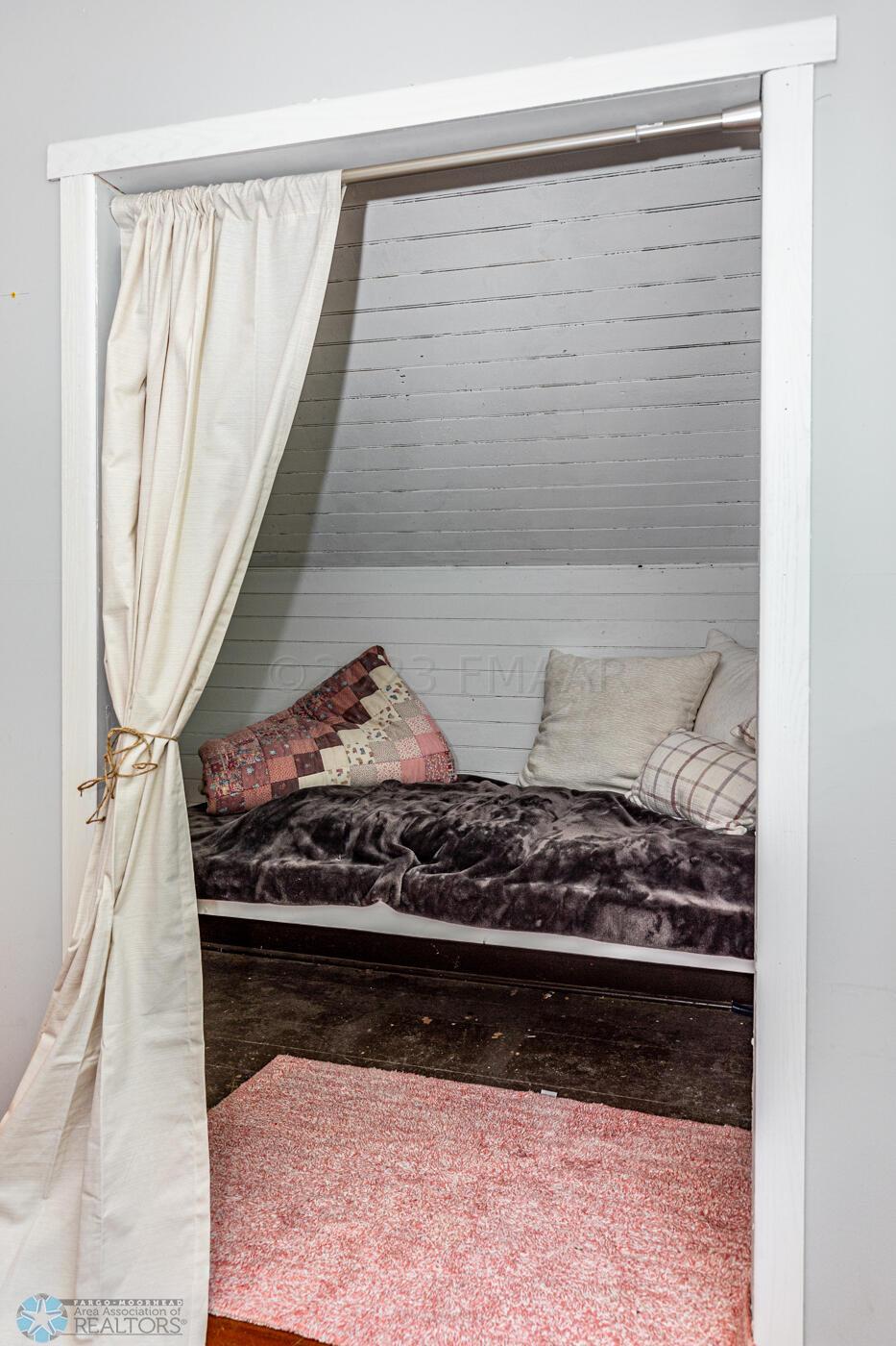 Reading nook/play area in 3rd bedroom