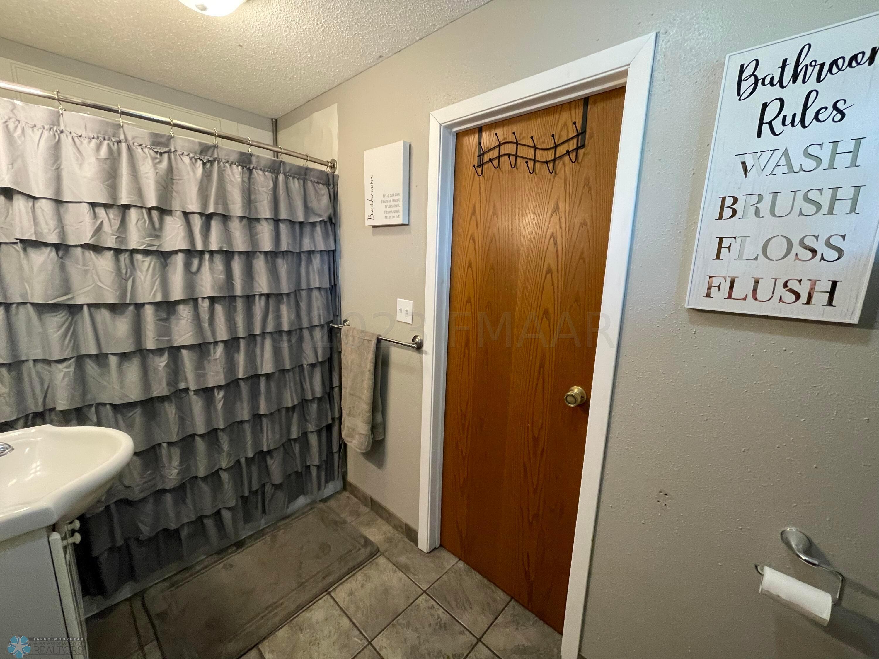 Main Full Bath