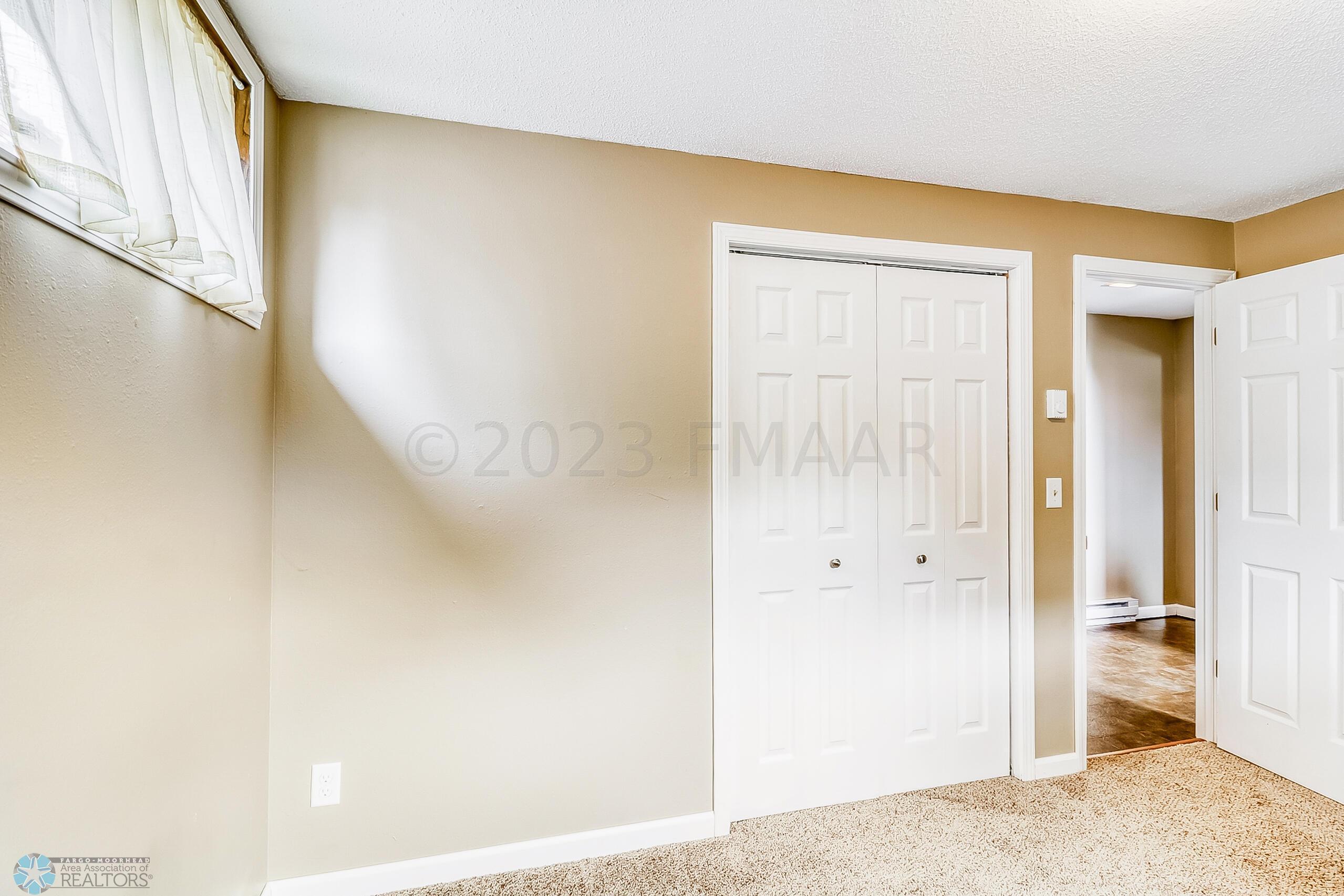 Basement Bedroom1_2