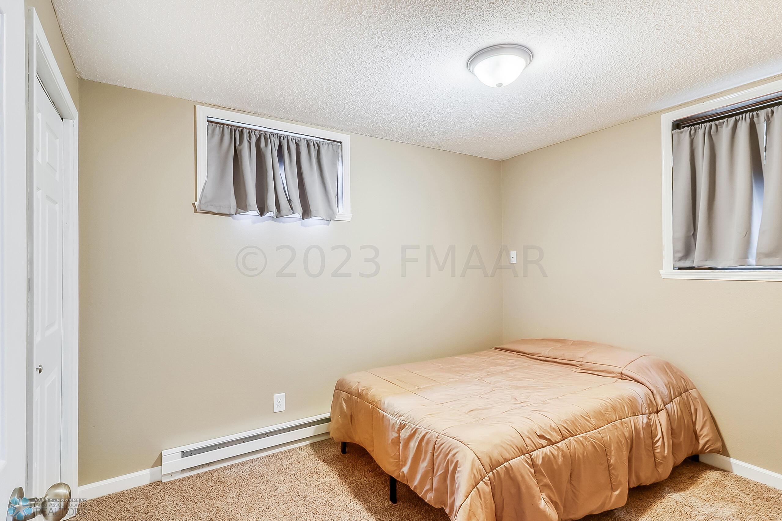 Basement Bedroom2_1