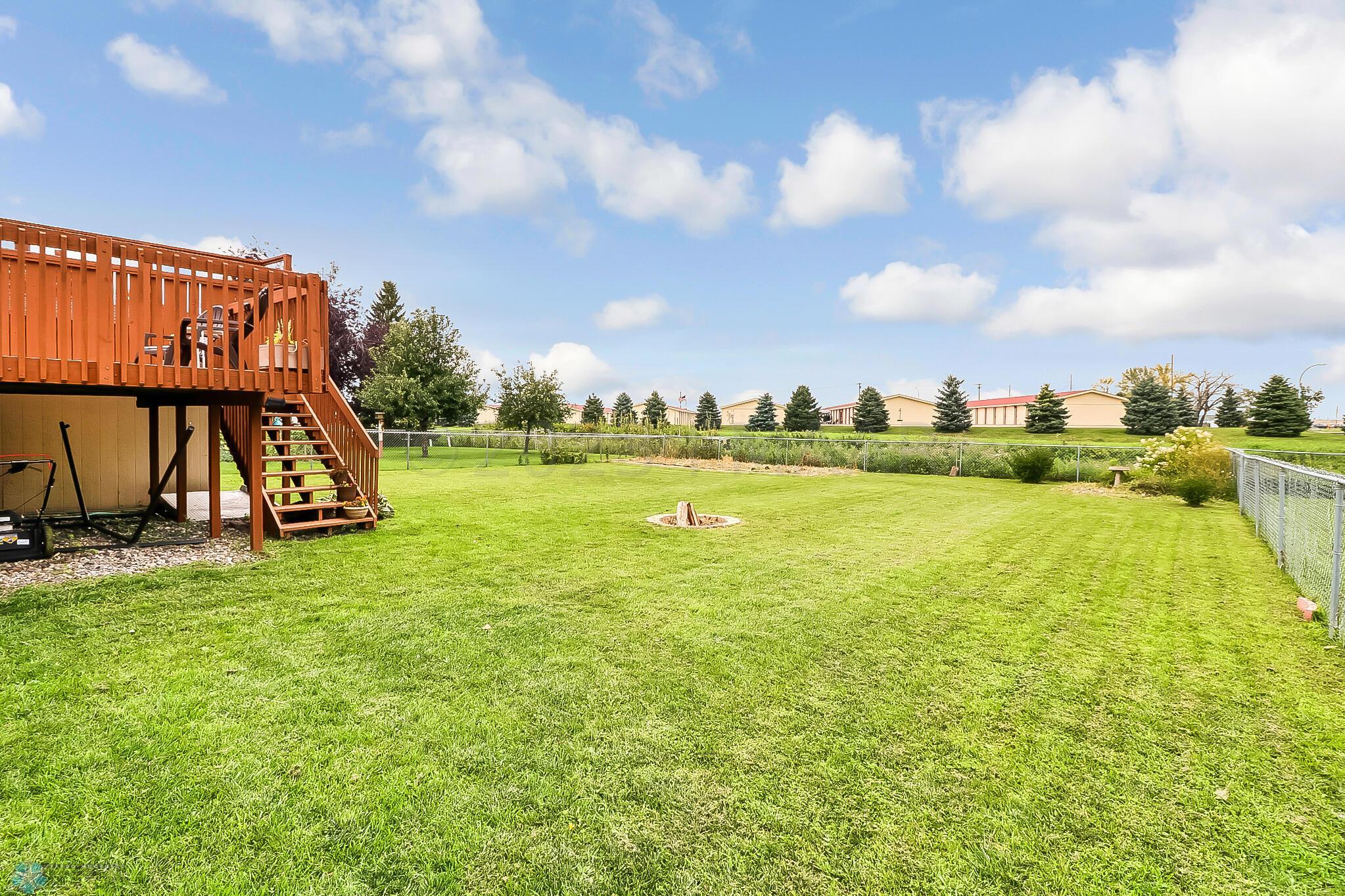 Backyard1_2