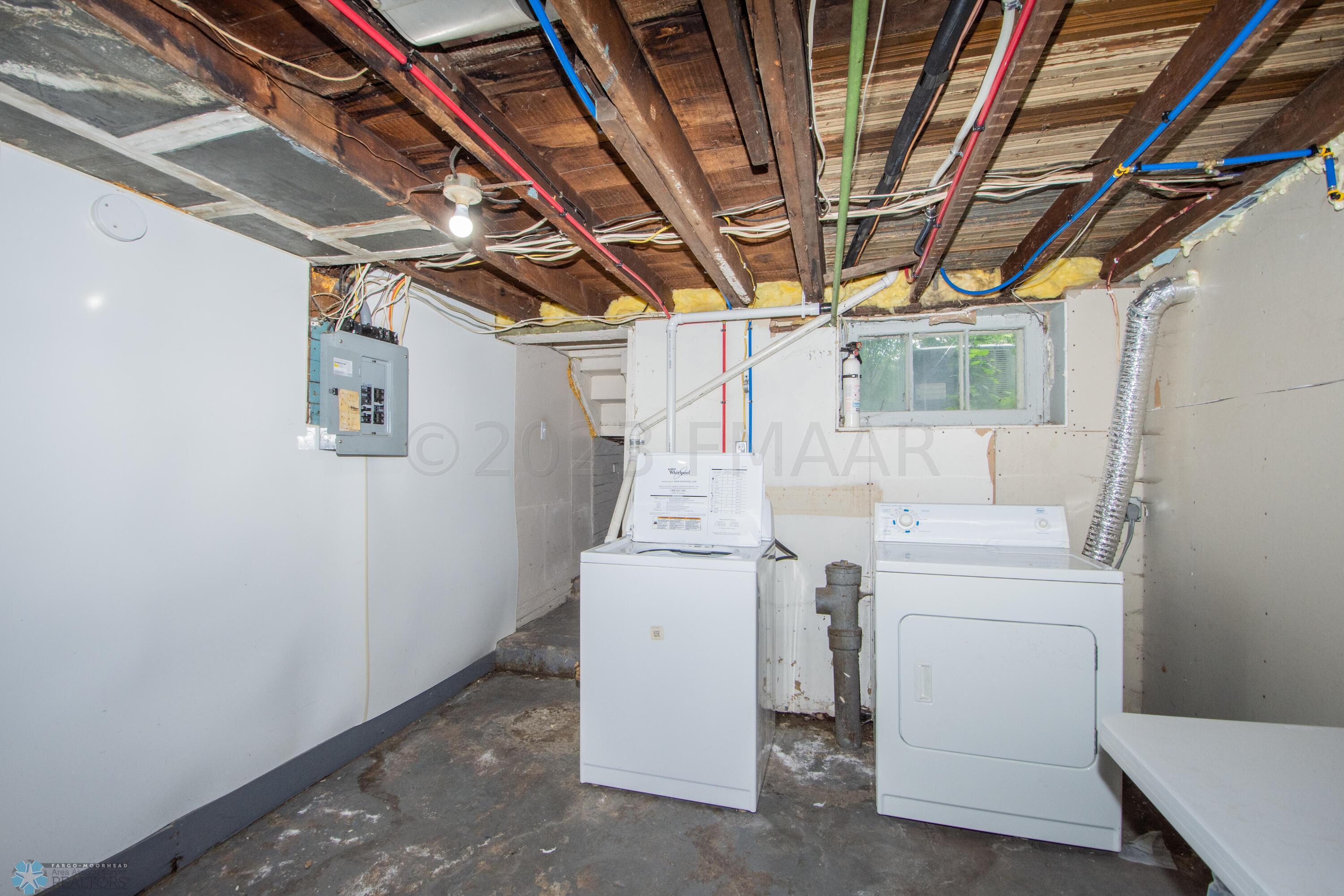 1137 Basement Laundry