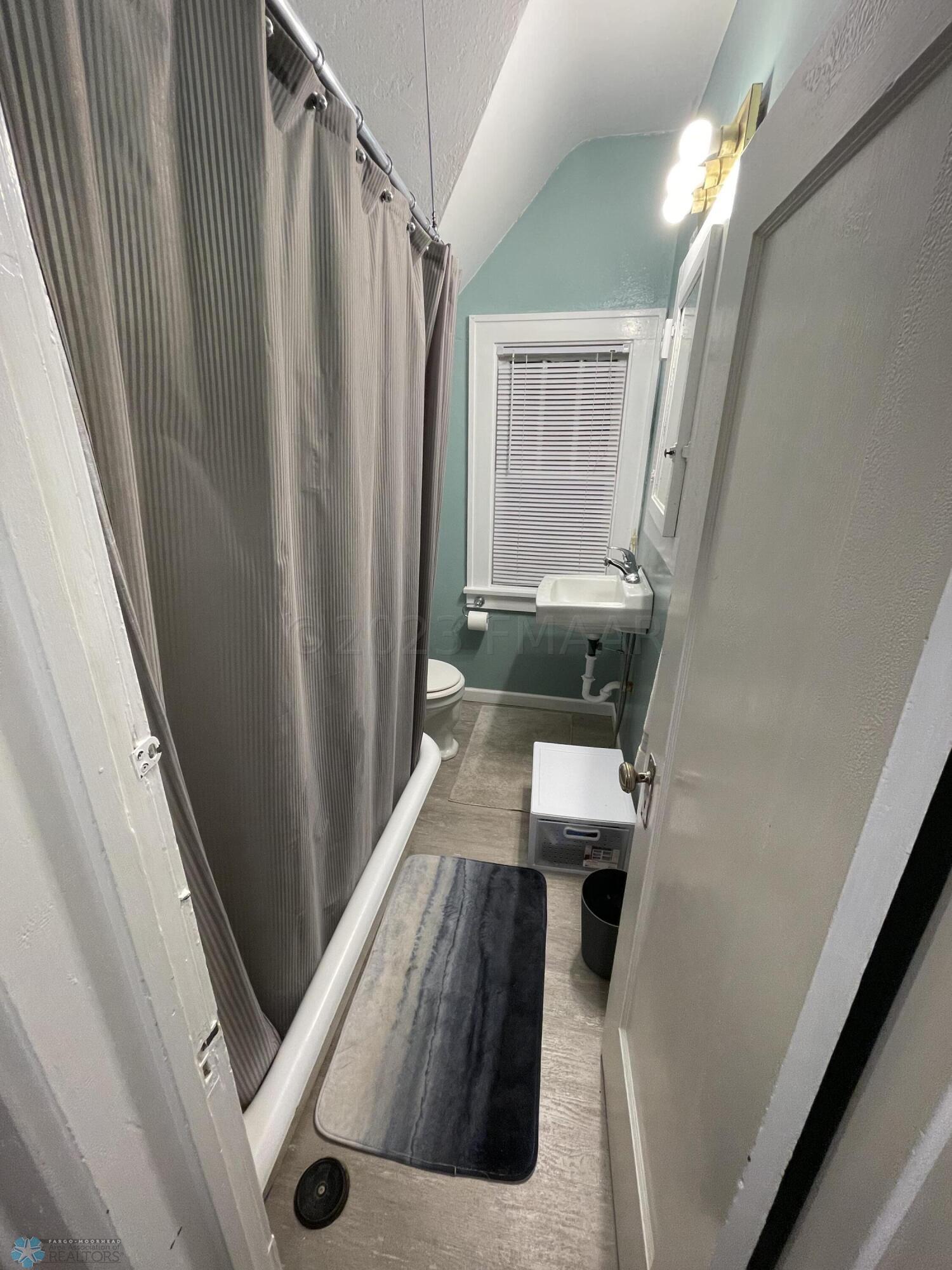 1137 Bathroom