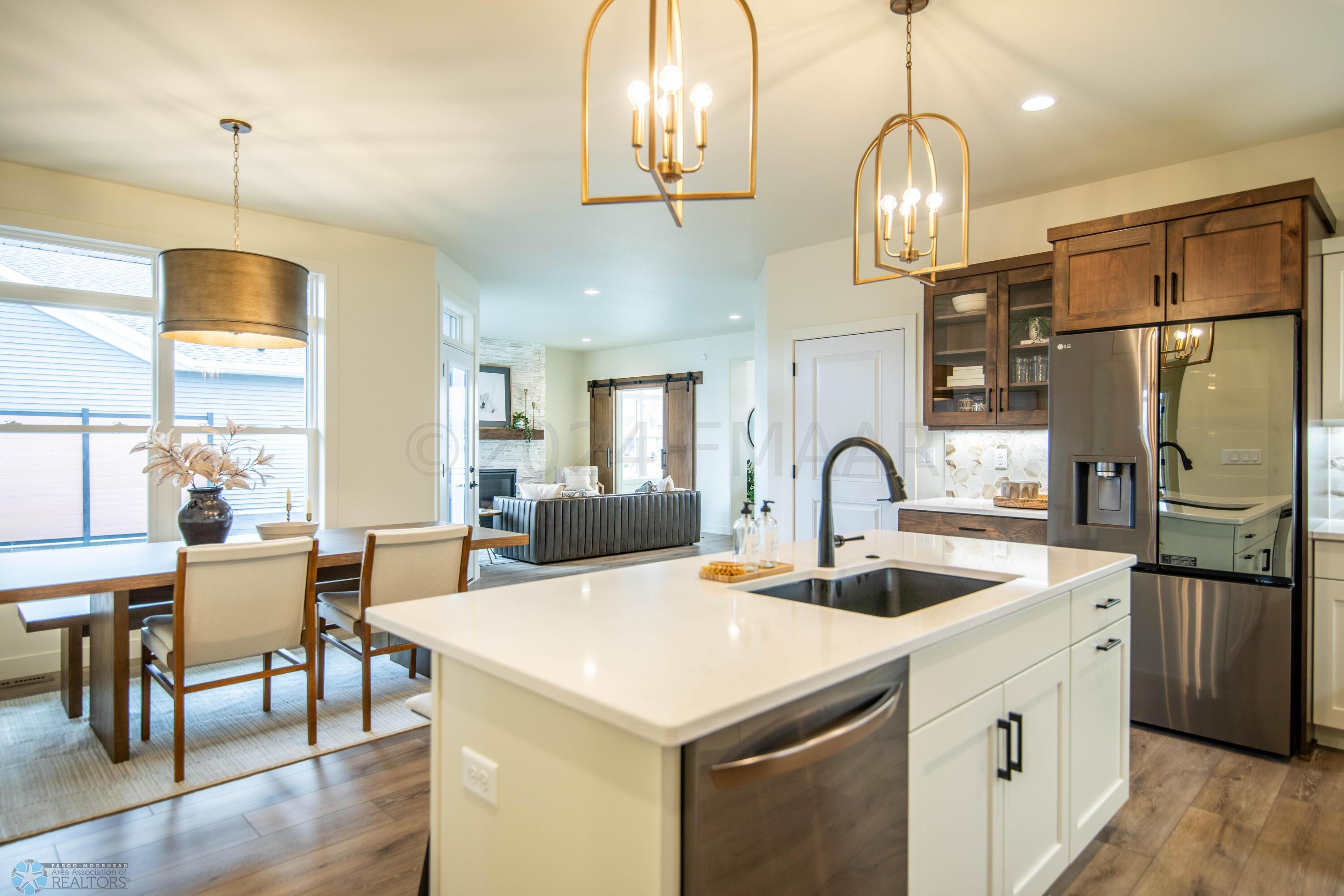 Kitchen/Dining