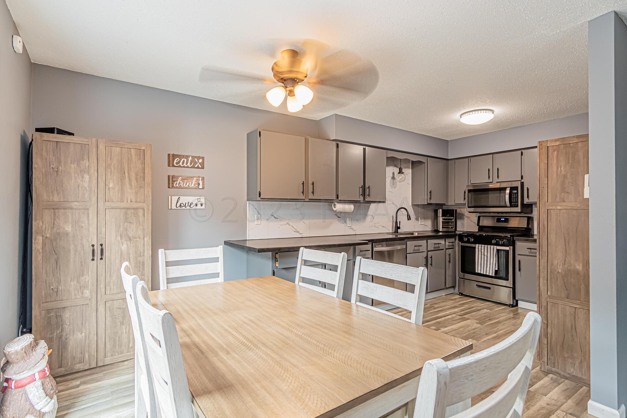 Dining_Room_2