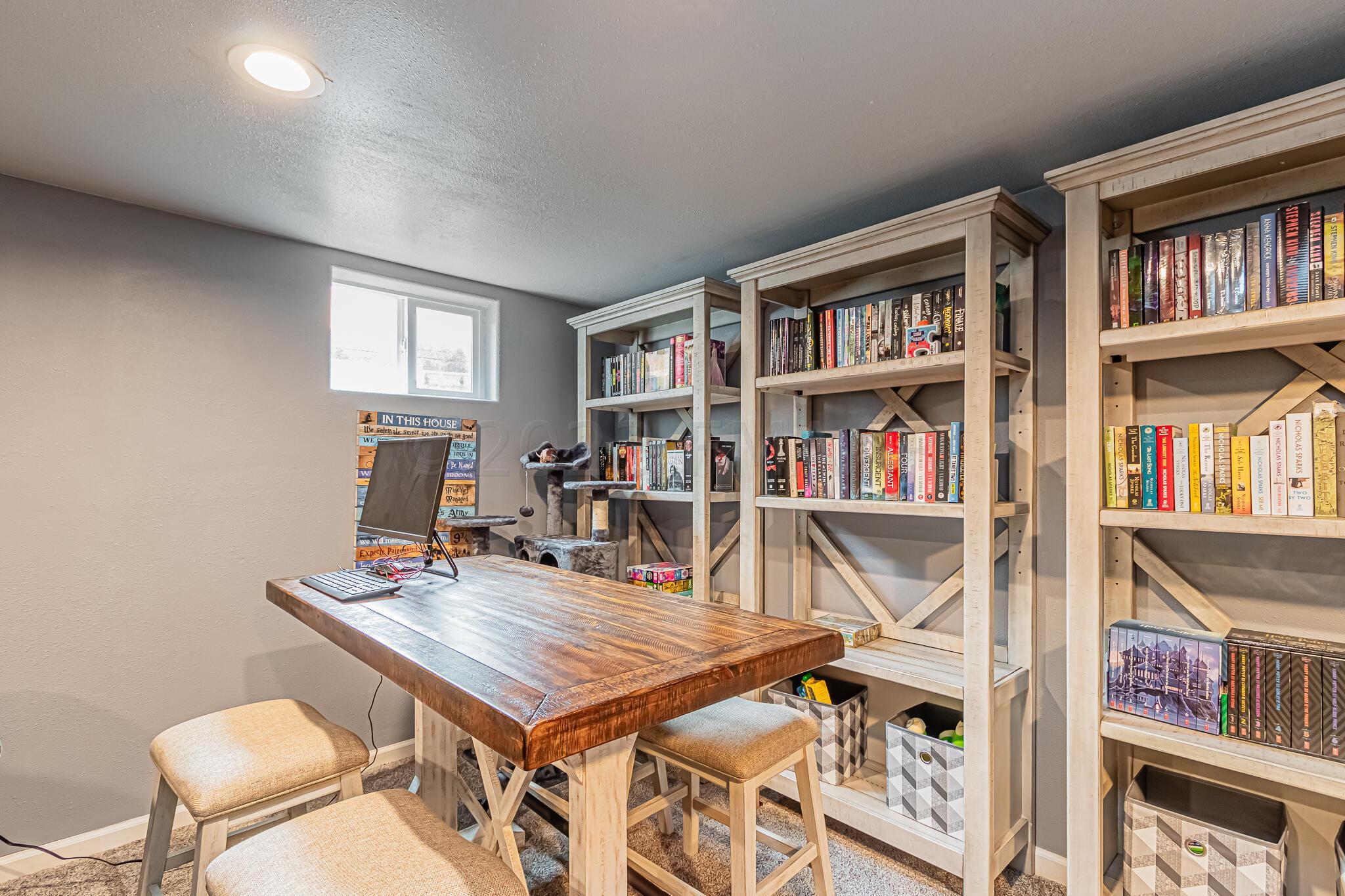 Family_Room_4