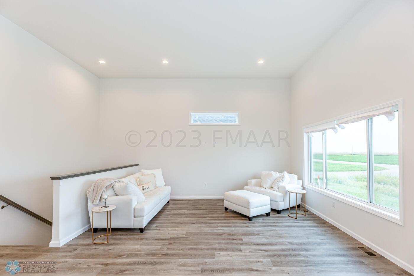 Home-26